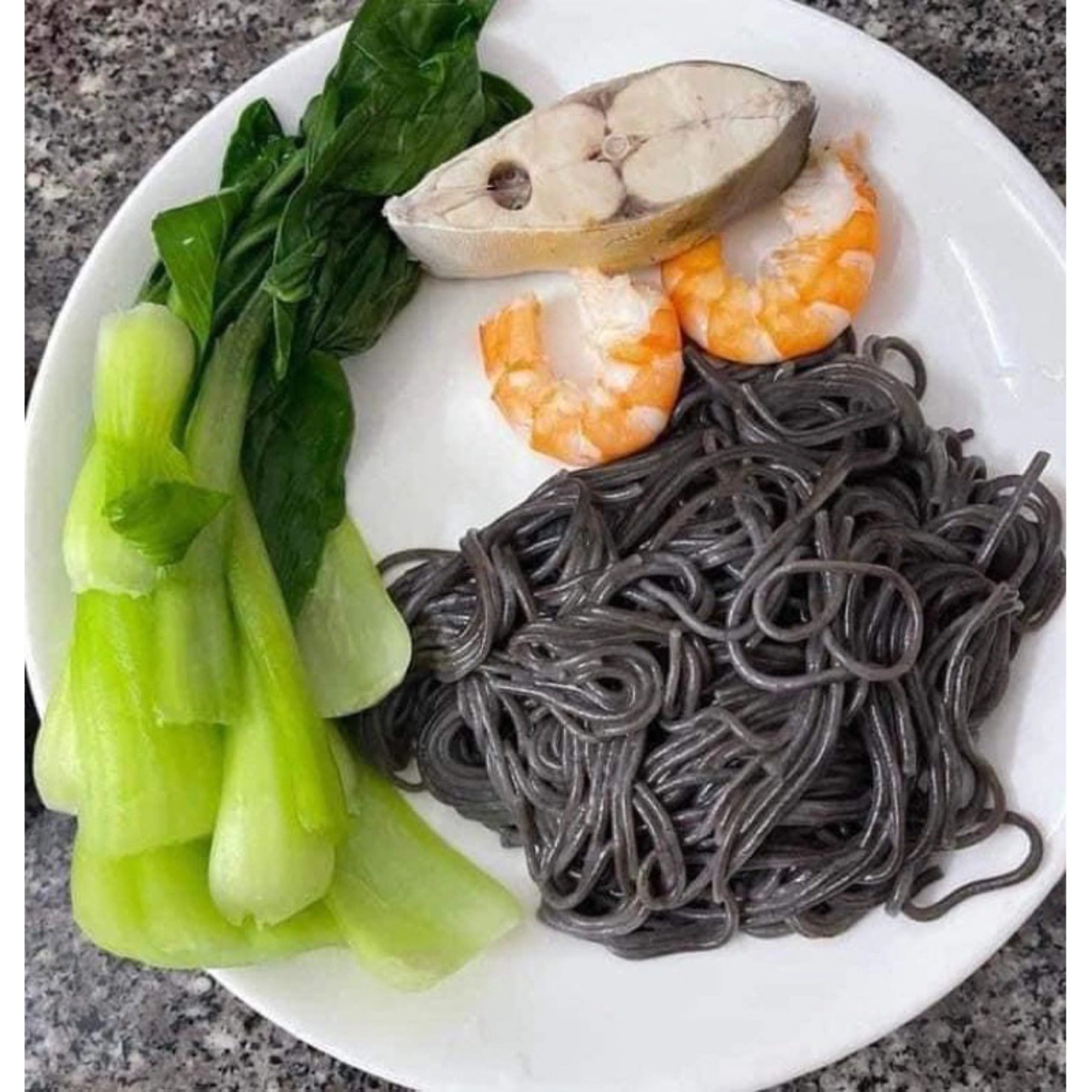 BÚN GẠO LỨT ĐEN ( 2 BỊCH )