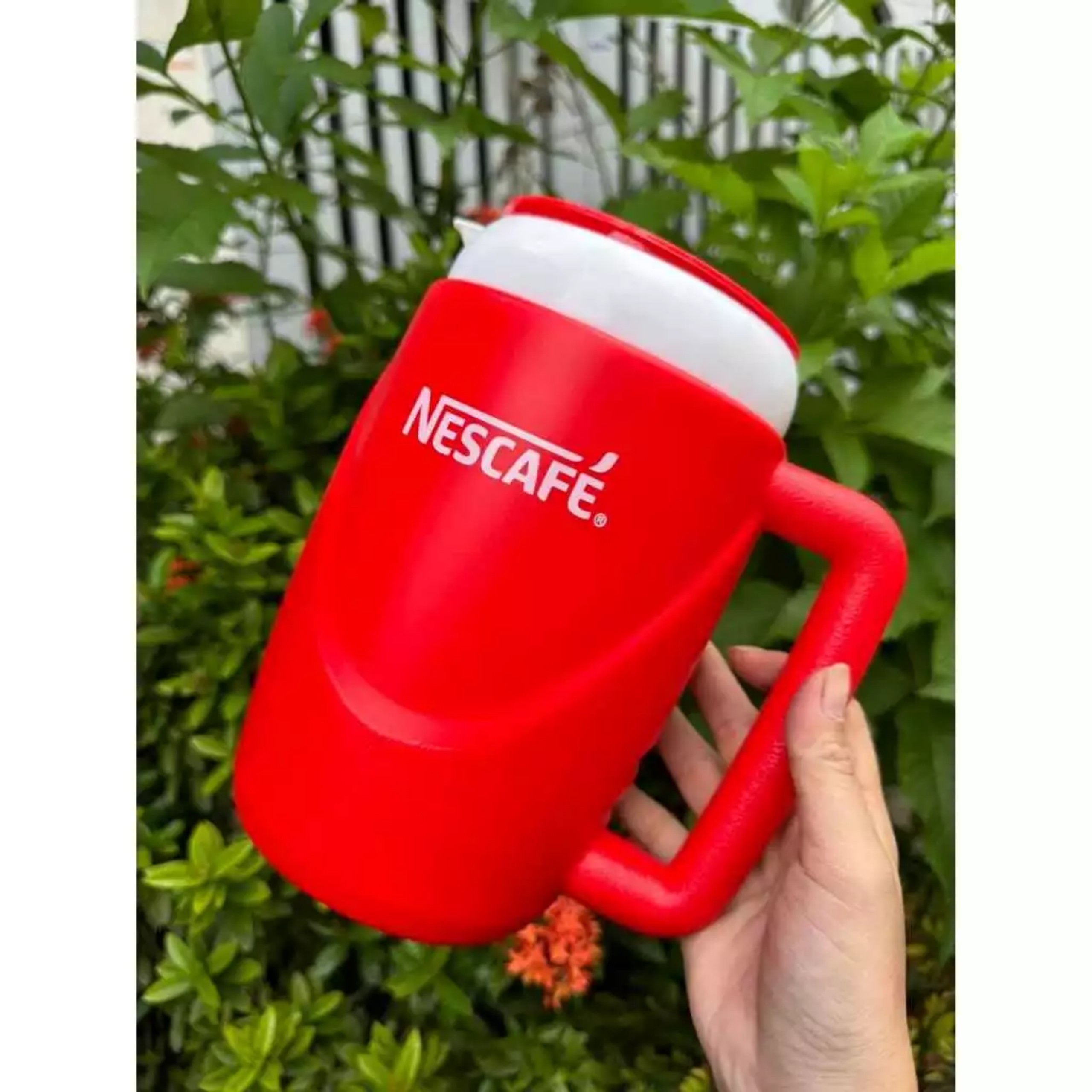 CA ĐÁ GIỮ NHIỆT 1.5 Lít NESCAFE