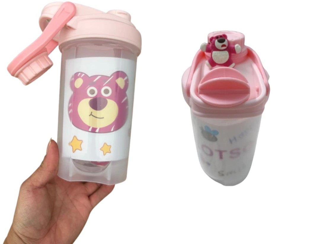 BÌNH NHỰA LẮC GẤU DÂU