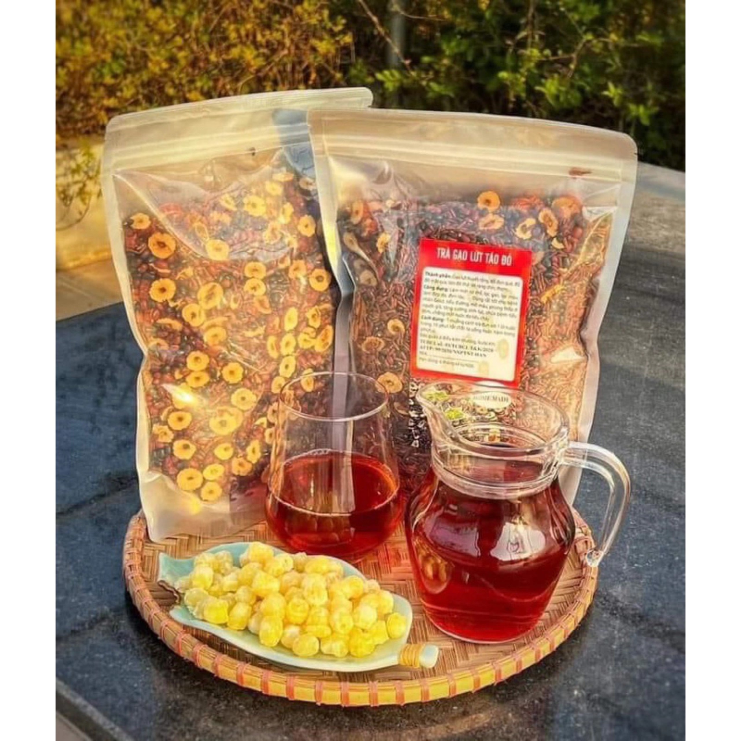 TRÀ GẠO LỨT TÁO ĐỎ