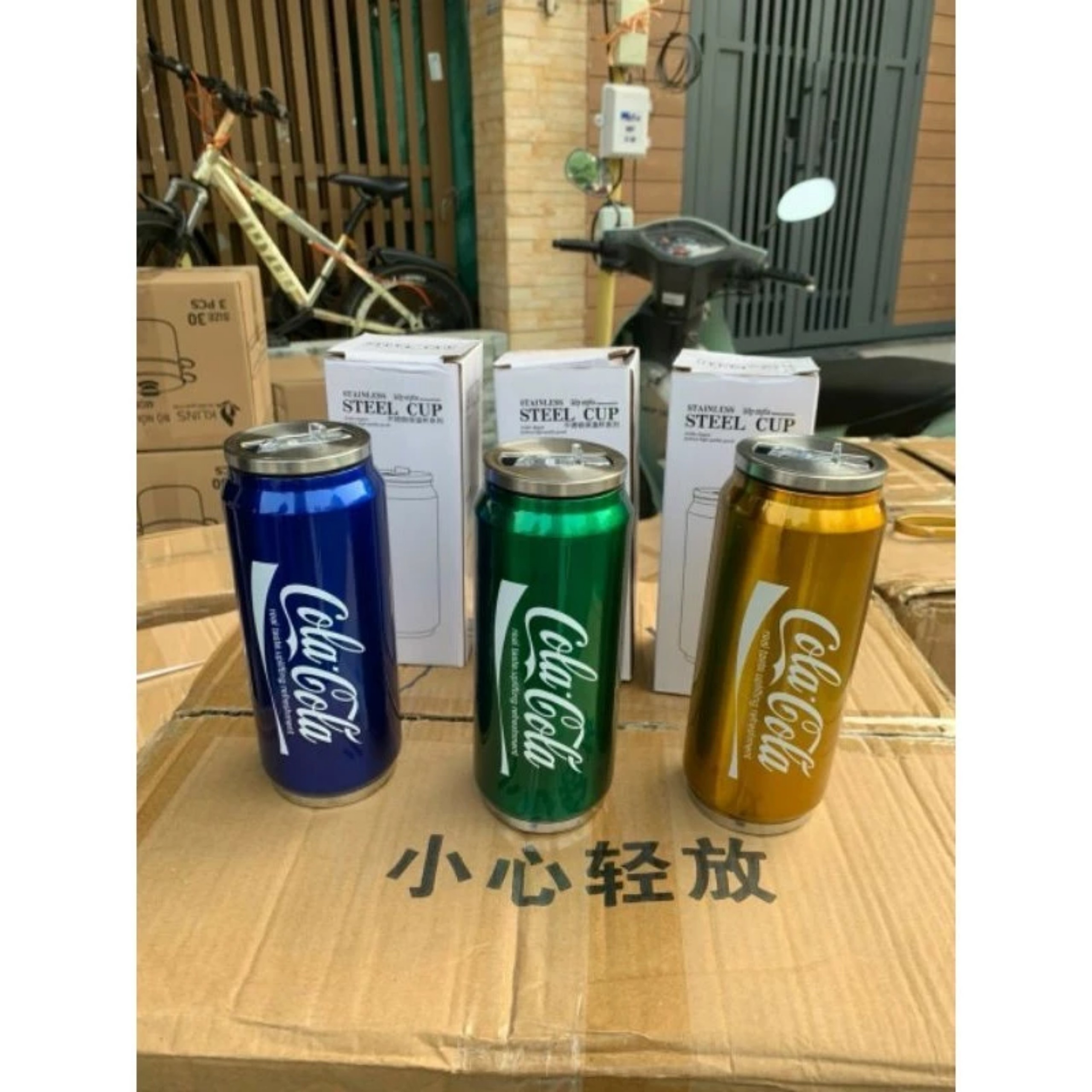 BÌNH GIỮ NHIỆT HÌNH LON NƯỚC COCA 500ML