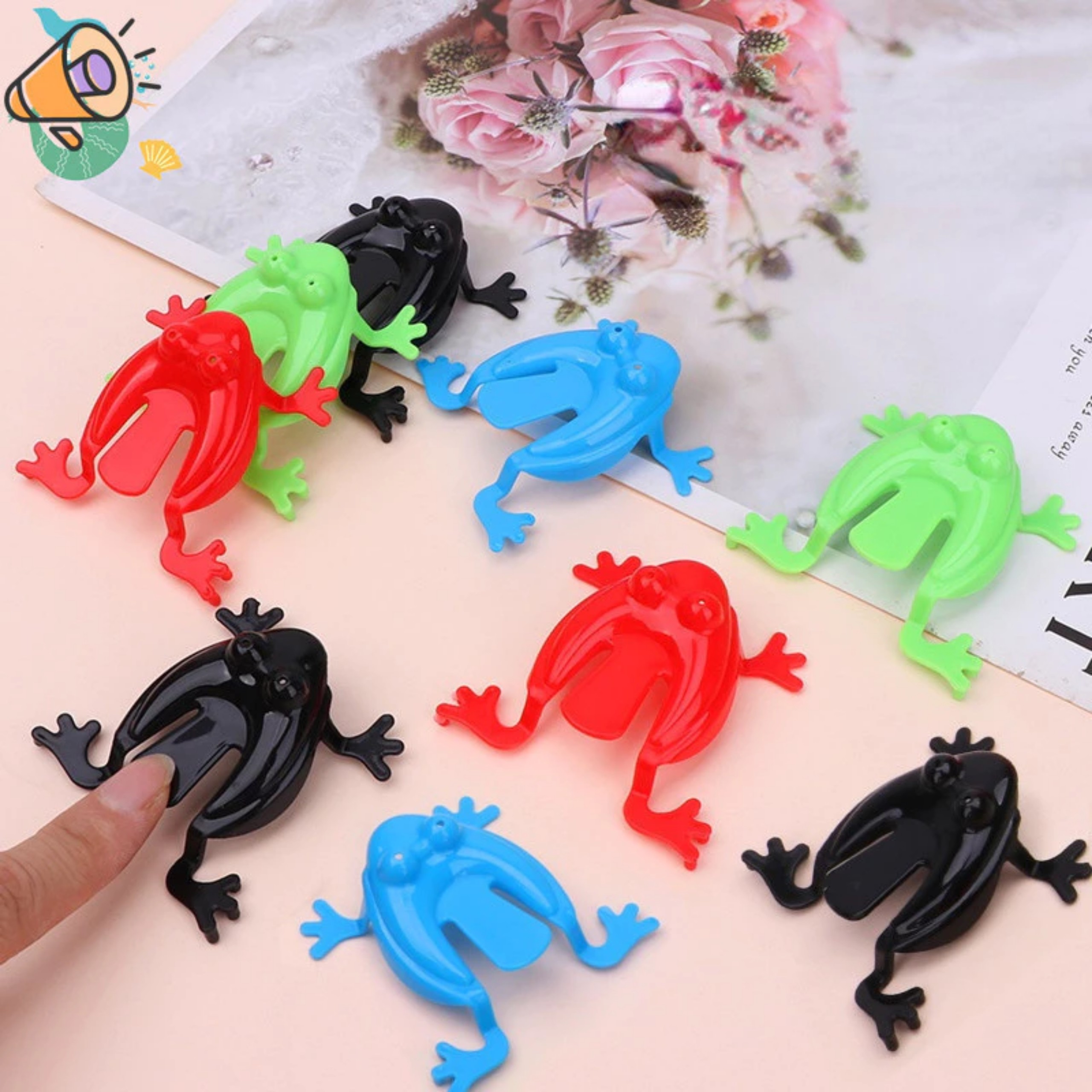 HỘP ĐỒ CHƠI 12 CON ẾCH