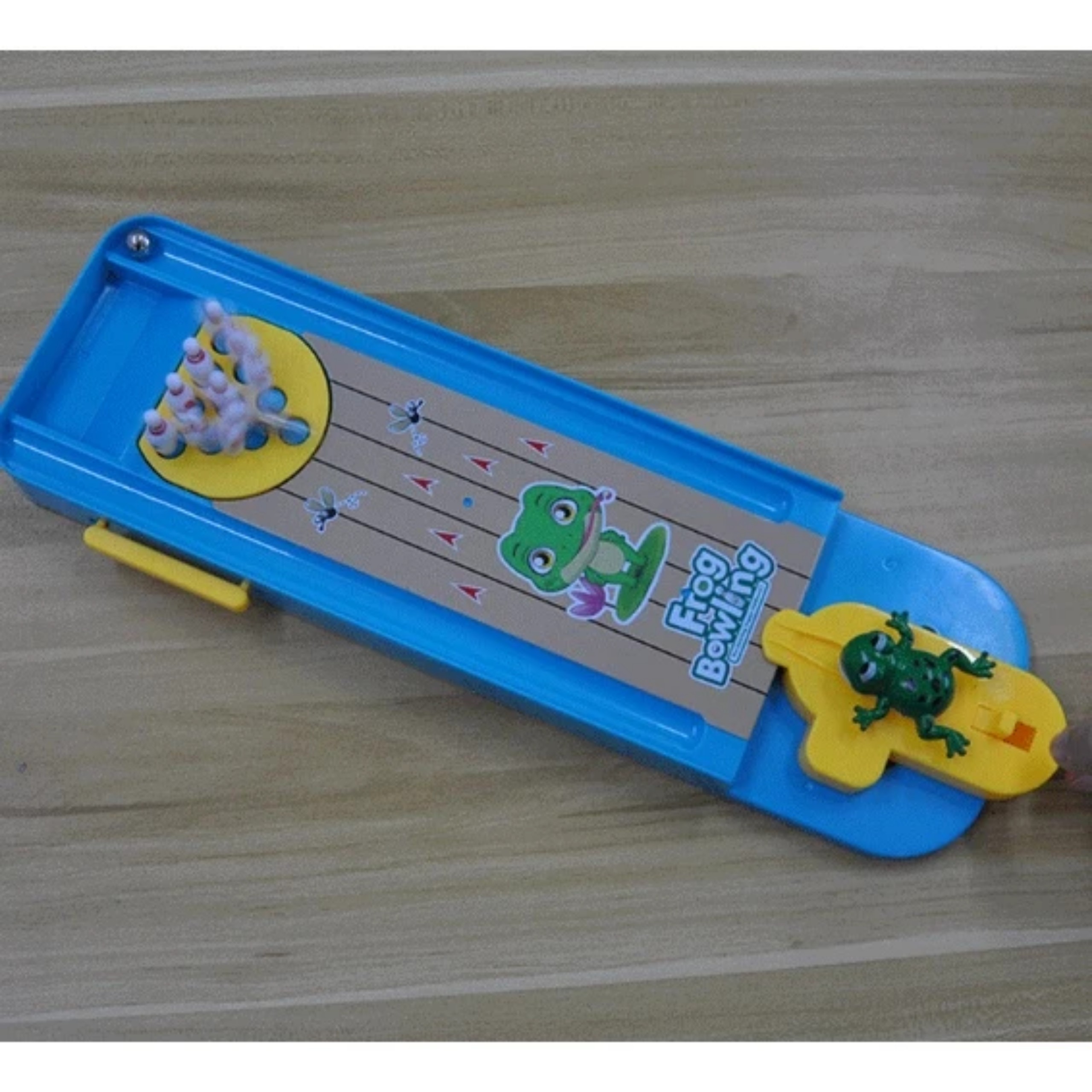 ĐỒ CHƠI TRẺ EM TOYSEM mang đến phụ huynh và các cháu một đồ chơi BOWLING vui nhộn giúp bé phản xạ tay và mắt nhanh nhẹn