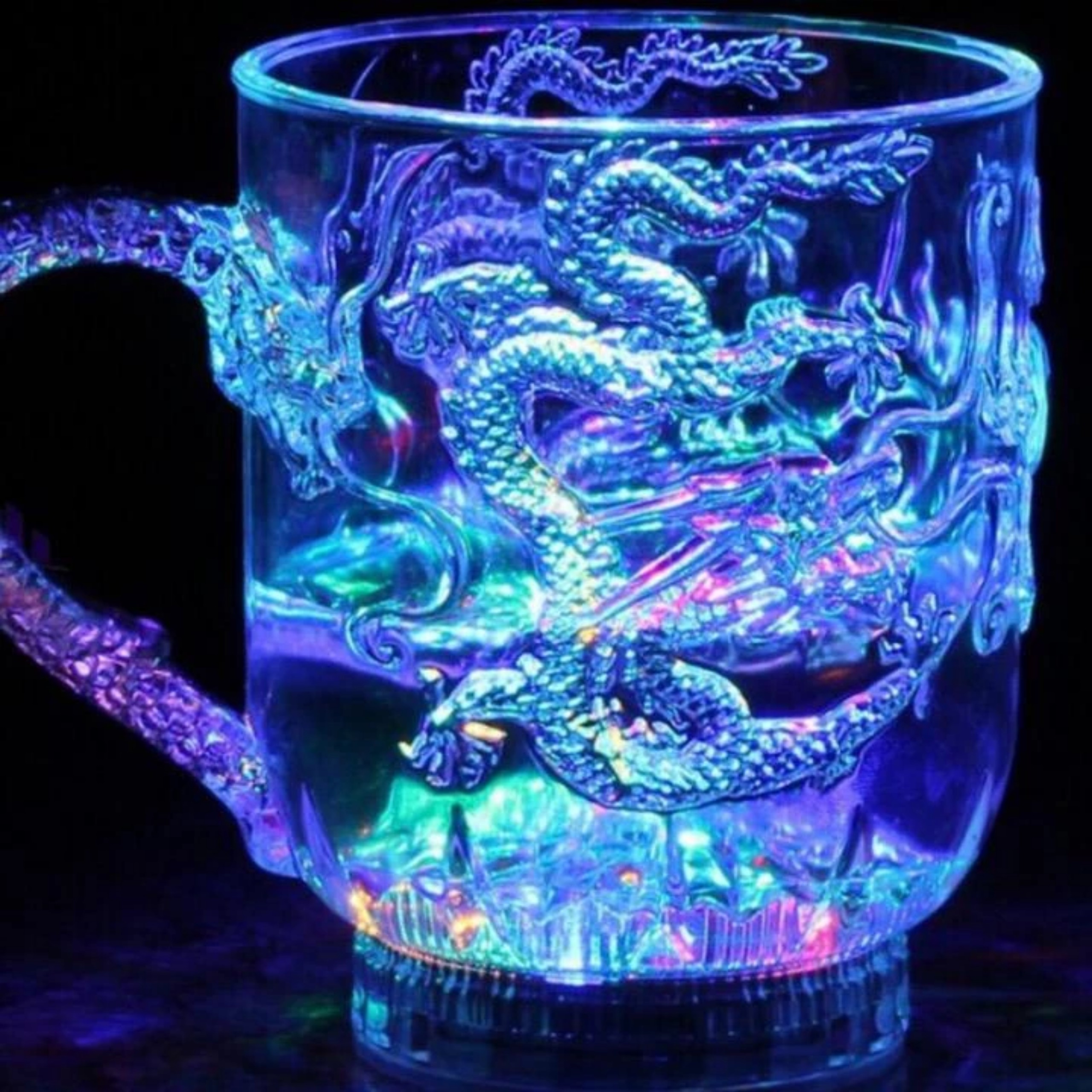 LY NƯỚC PHÁT SÁNG