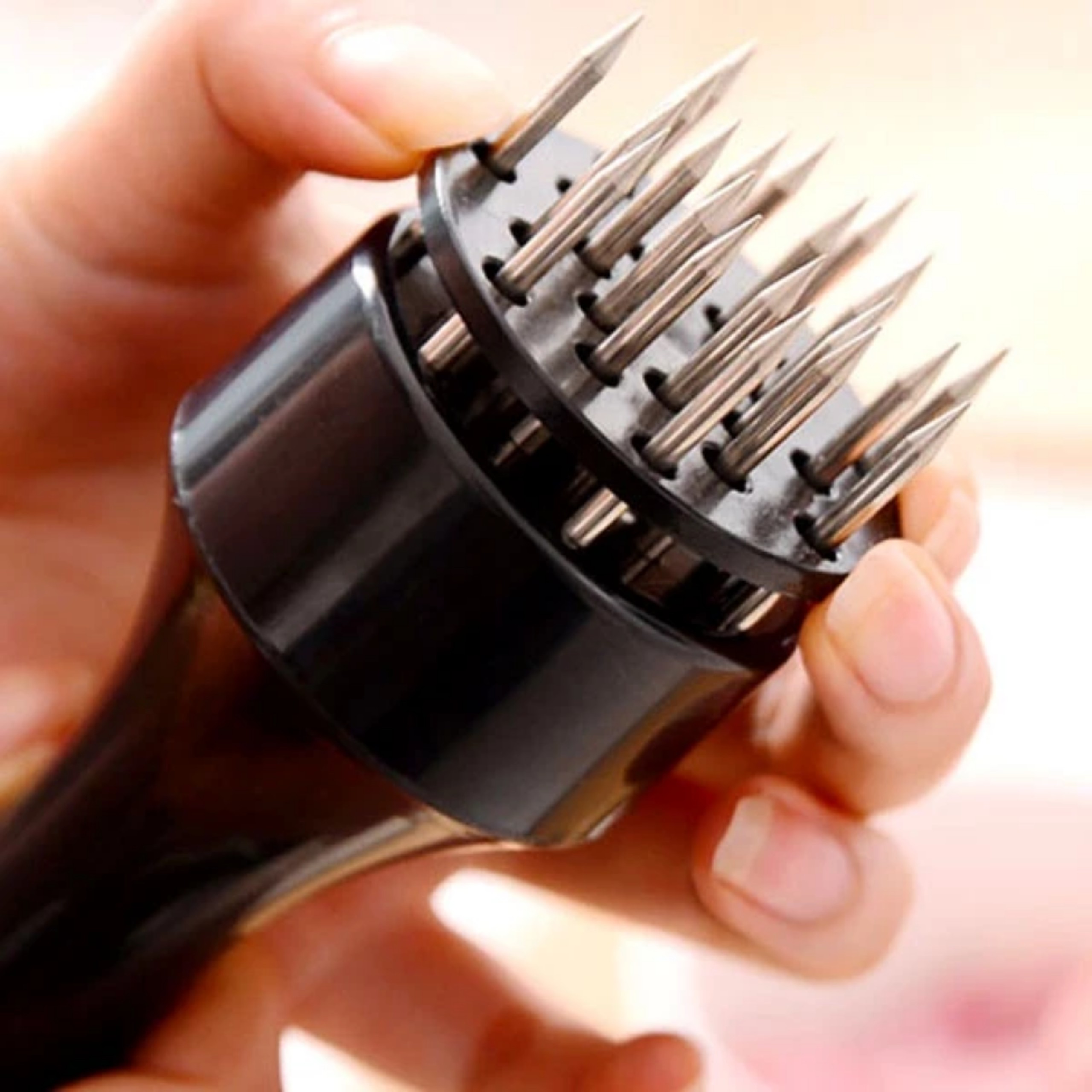 DỤNG CỤ LÀM MỀM THỊT BÒ