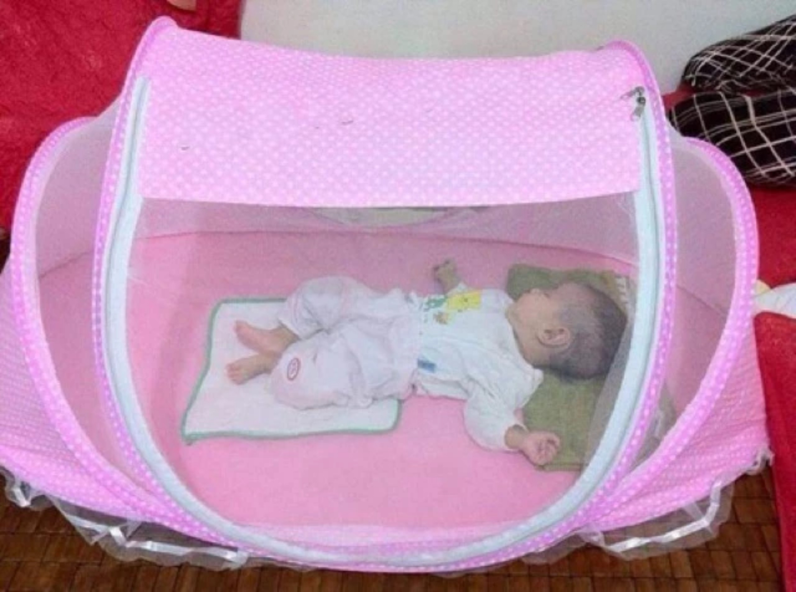 MÀN CHỤP CÓ NHẠC HAPPY CHO BÉ