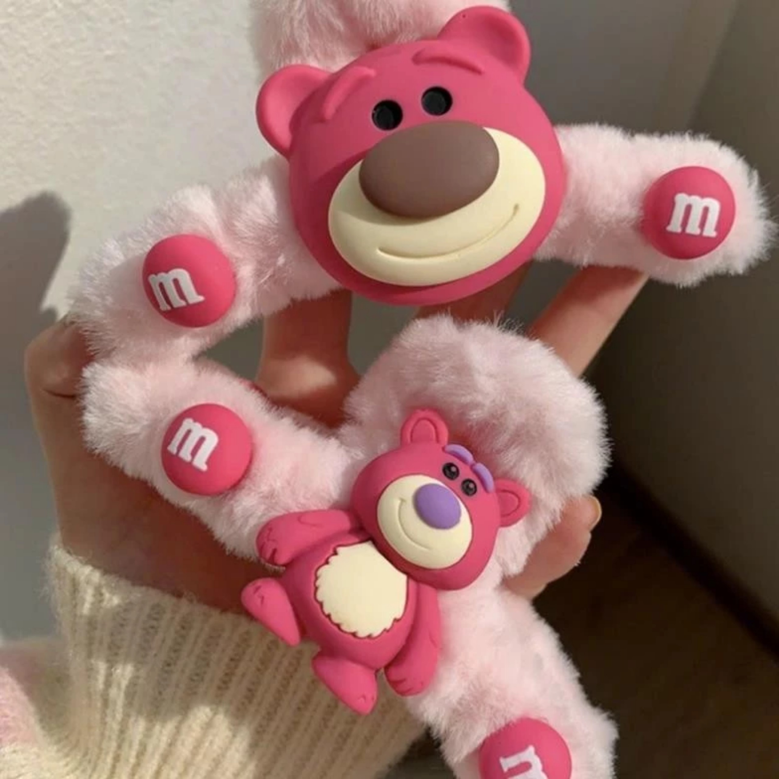 KẸP TÓC HÌNH GẤU DÂU ĐÁNG YÊU