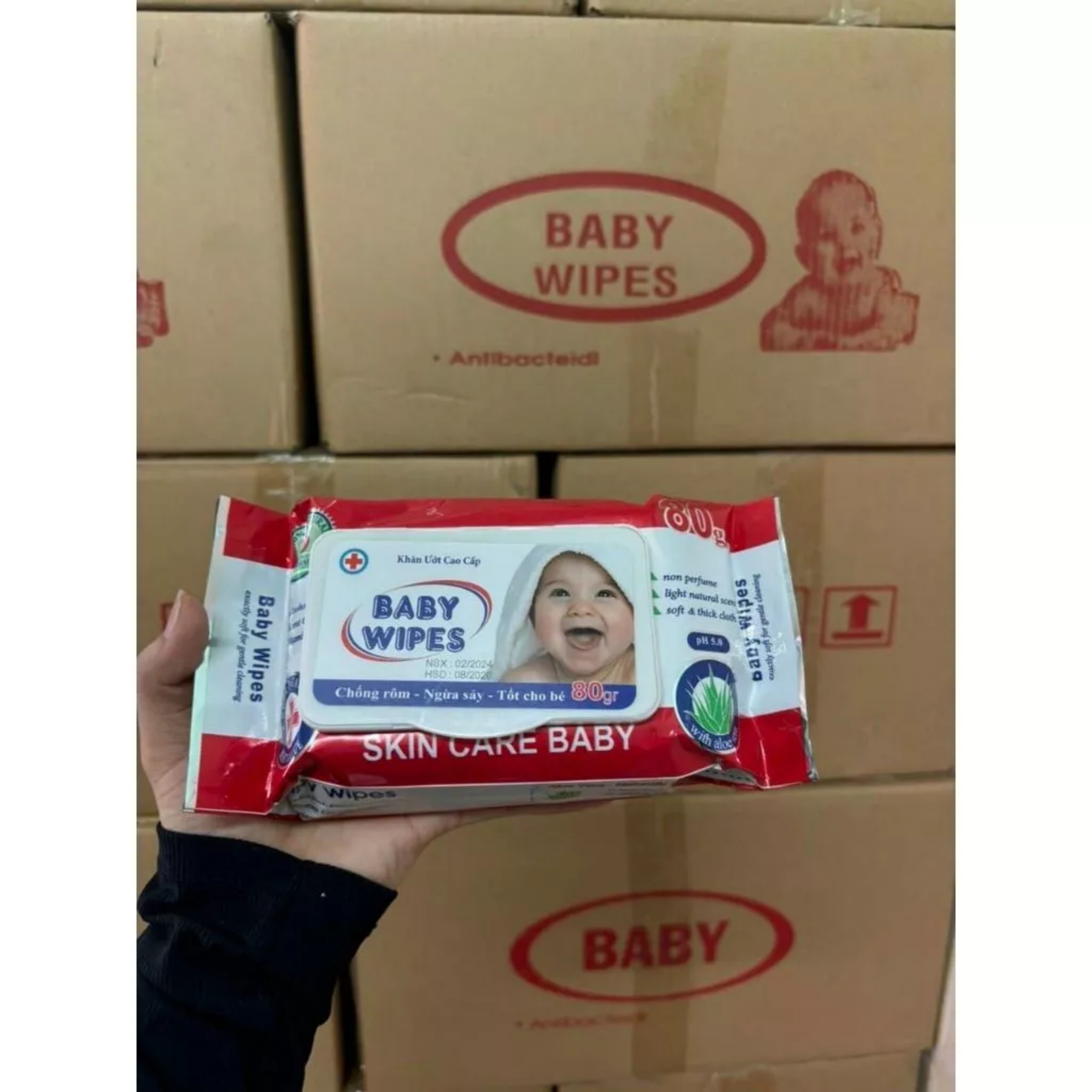 KHĂN ƯỚT WIPER ( MÀU ĐỎ )