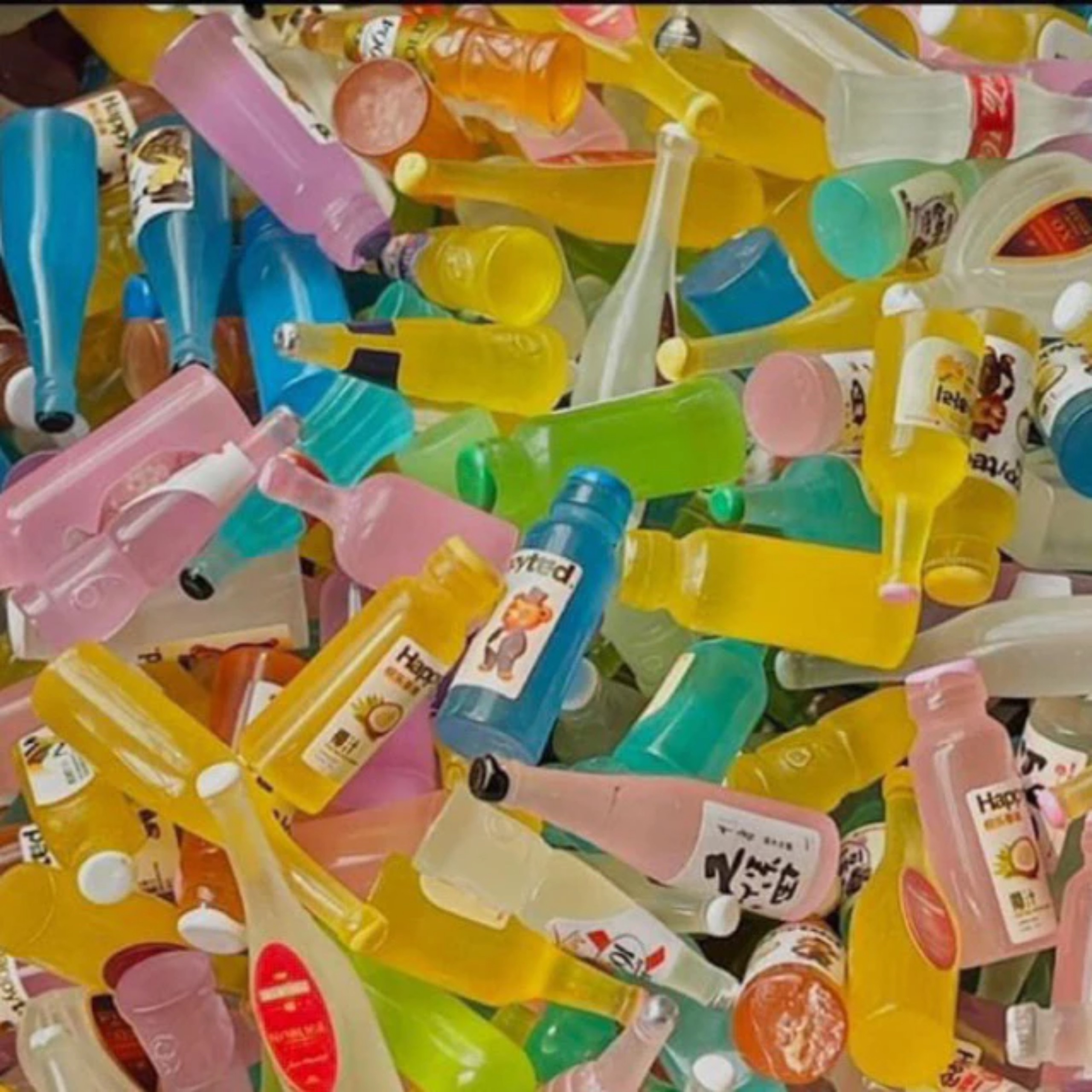 COMBO 50 ĐỒ CHƠI CHAI NƯỚC MINI