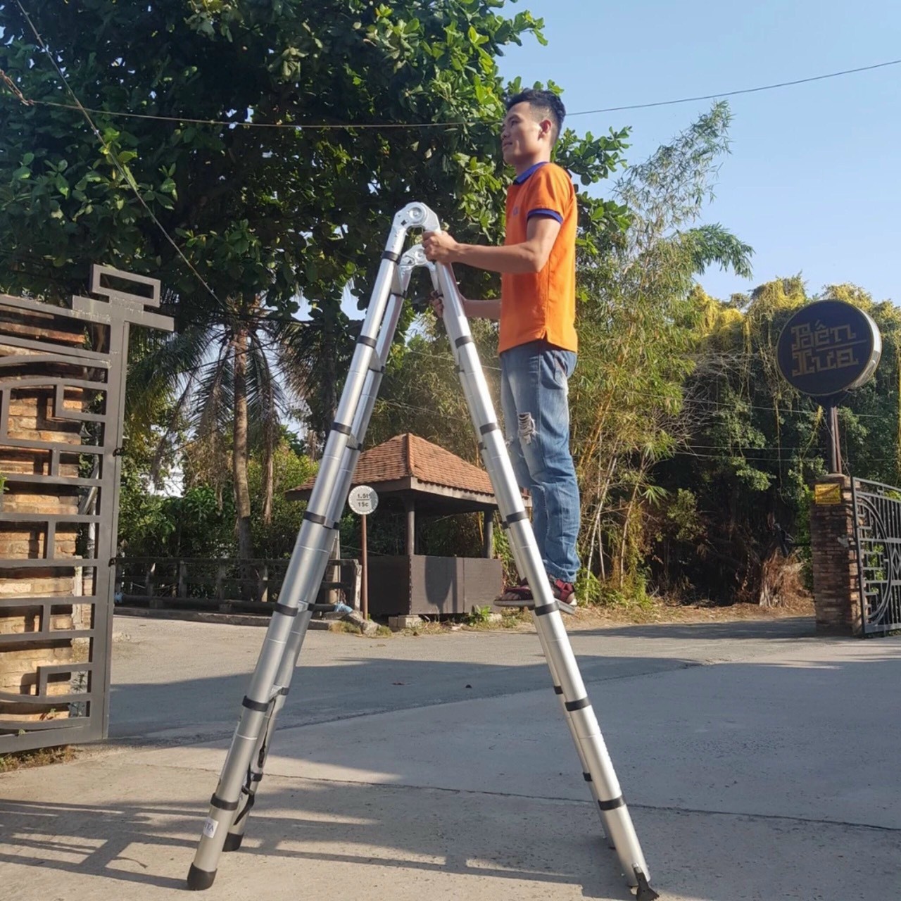 THANG NHÔM RÚT 1,9M x 1,9M