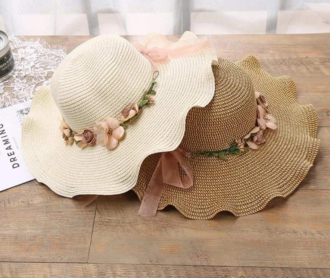 NÓN CỐI ĐI BIỂN KẾT HOA