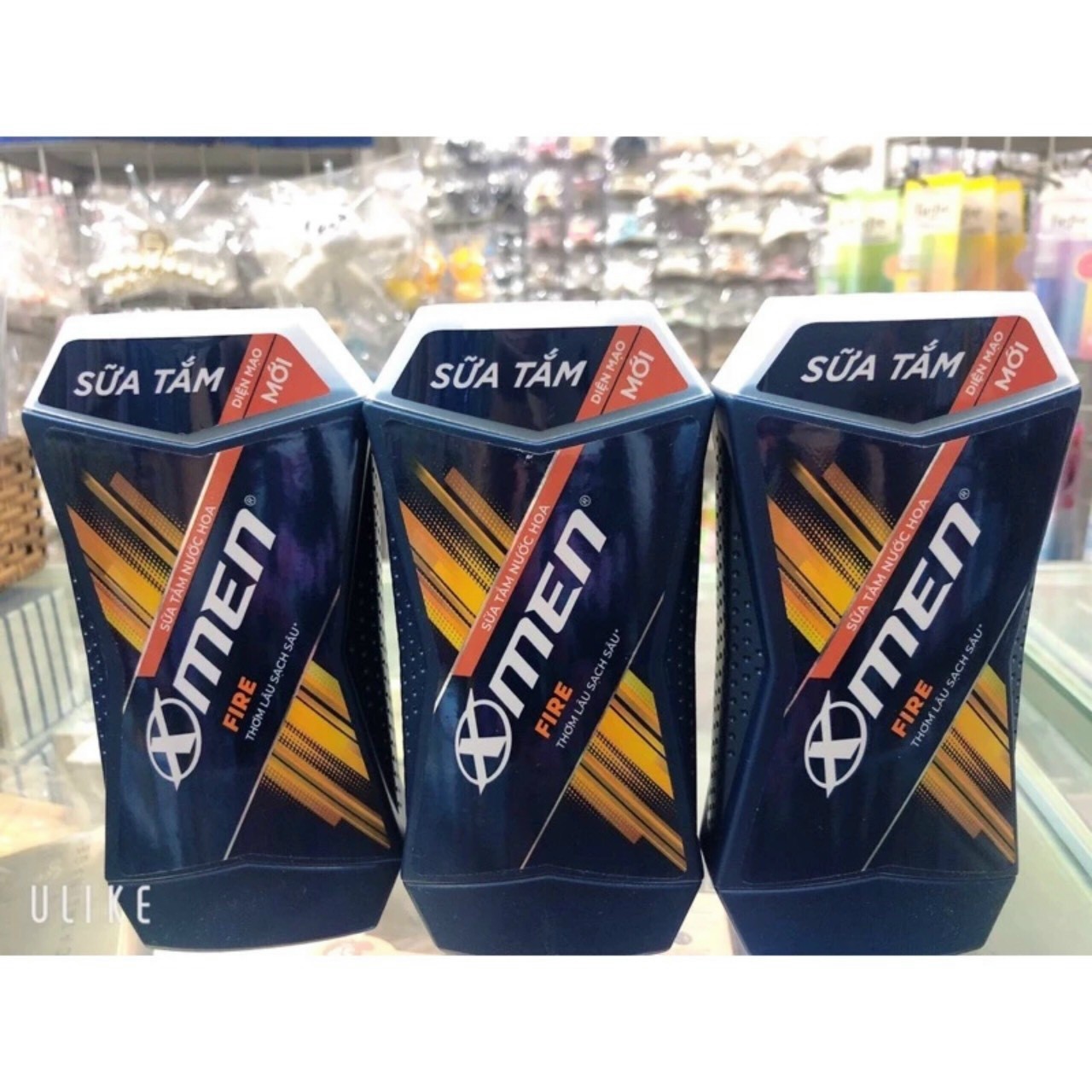 DẦU TẮM GỘI HƯƠNG NƯỚC HOA 2 IN 1 XMEN