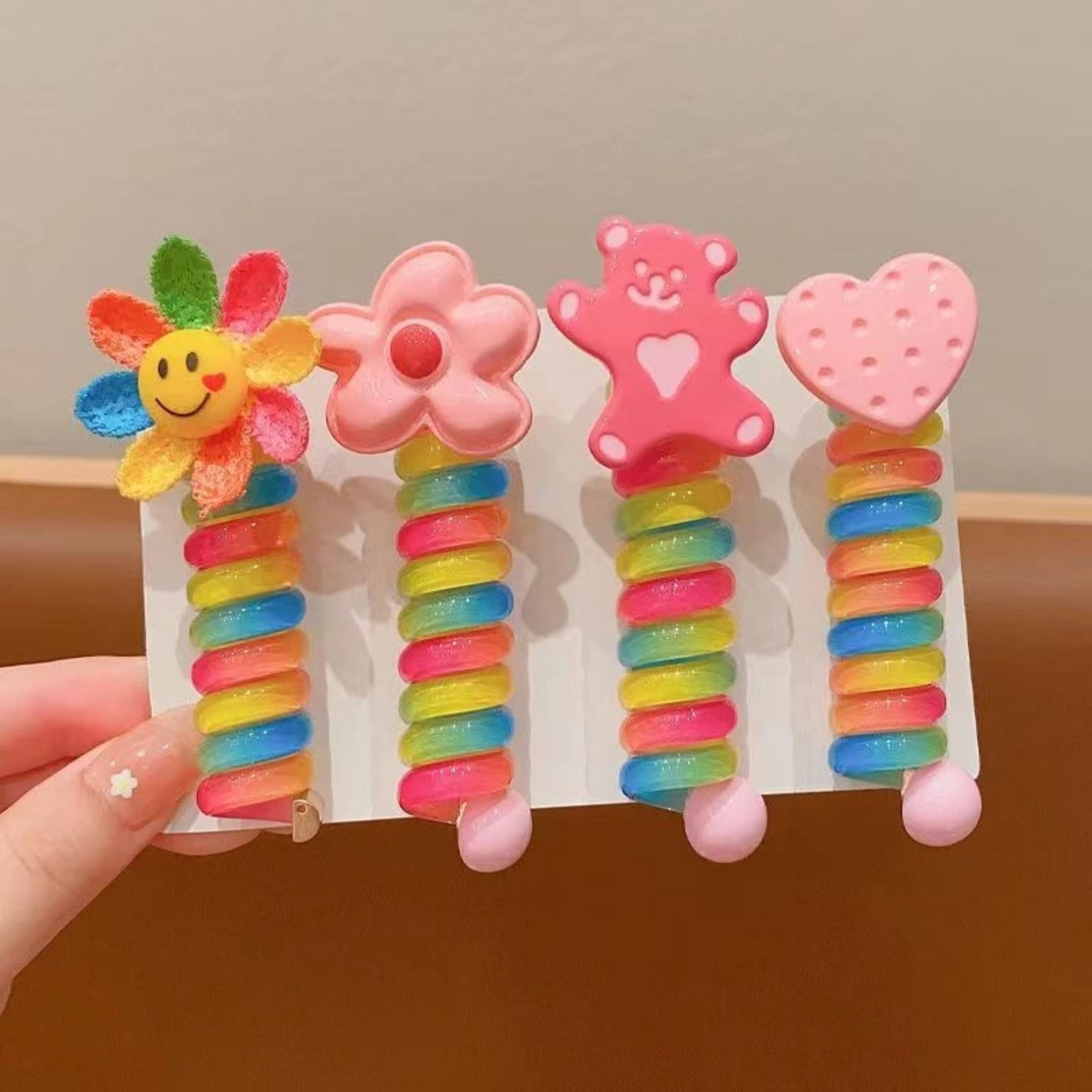 THUN CỘT TÓC LÒ XO XOẮN