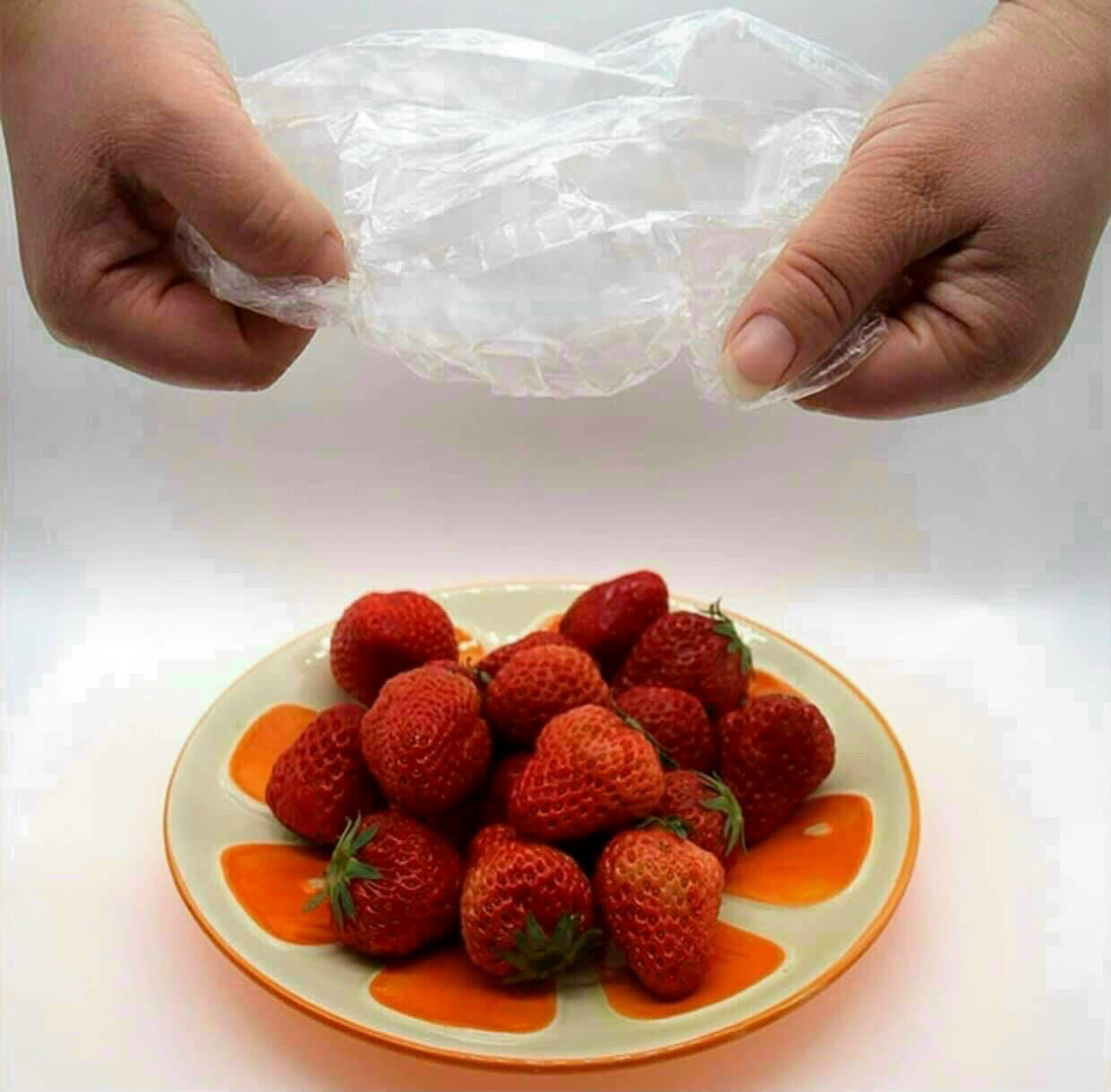 MÀNG BỌC THỰC PHẨM CÓ CHUN CO GIÃN TÁI SỬ DỤNG