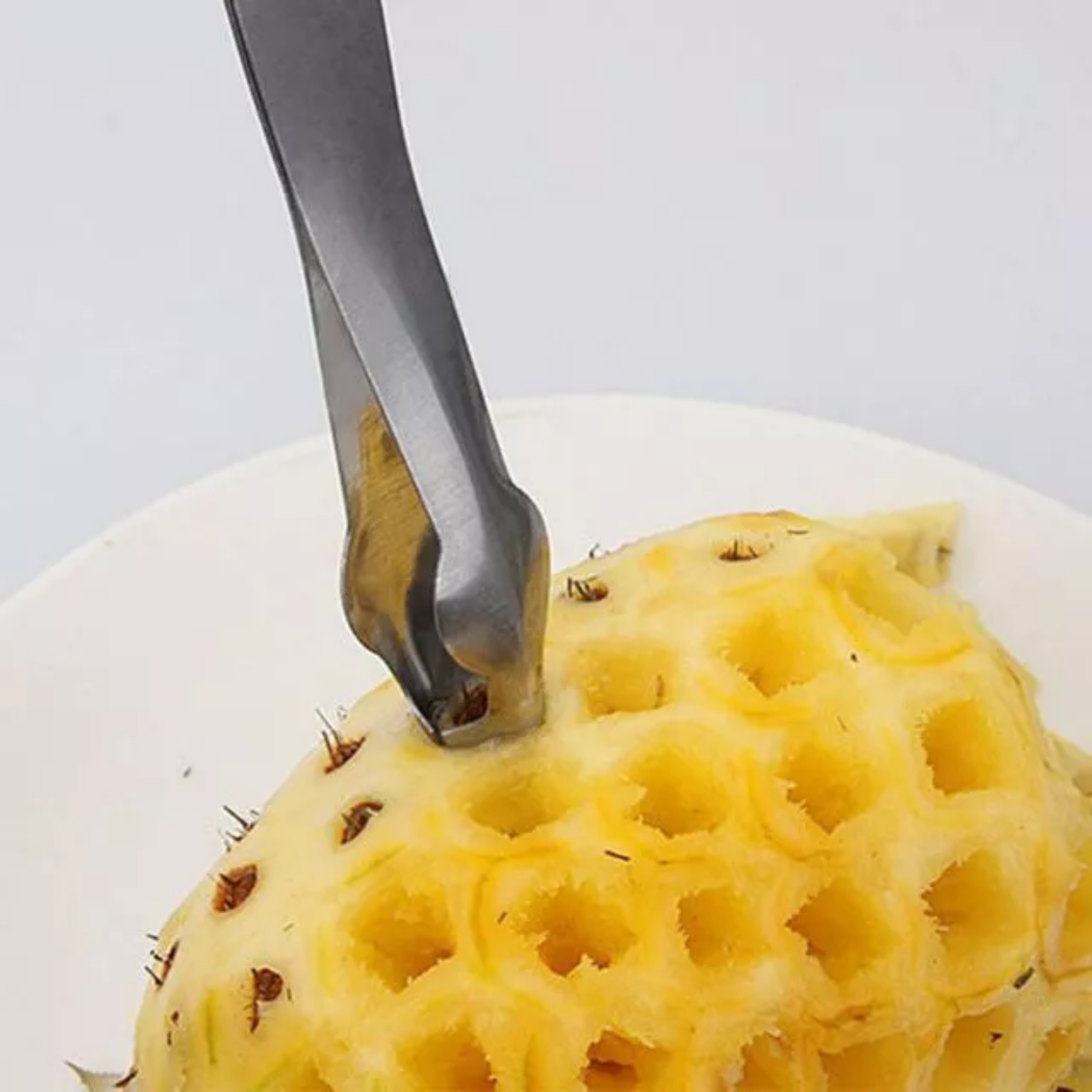 DỤNG CỤ LẤY MẮT THƠM