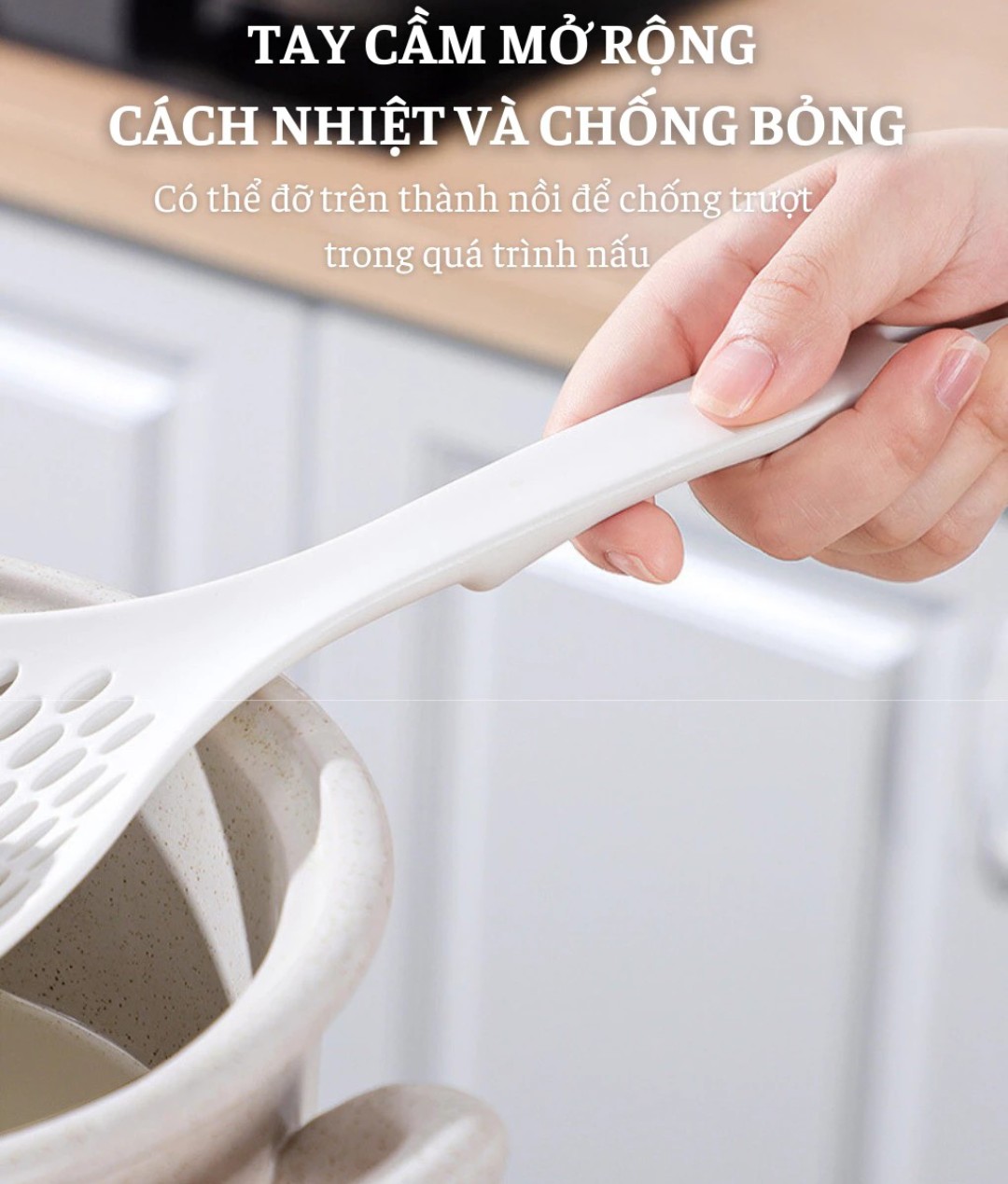 COMBO 2 MUỖNG SIZE ĐẠI VỚT BÚN ( NHỰA )