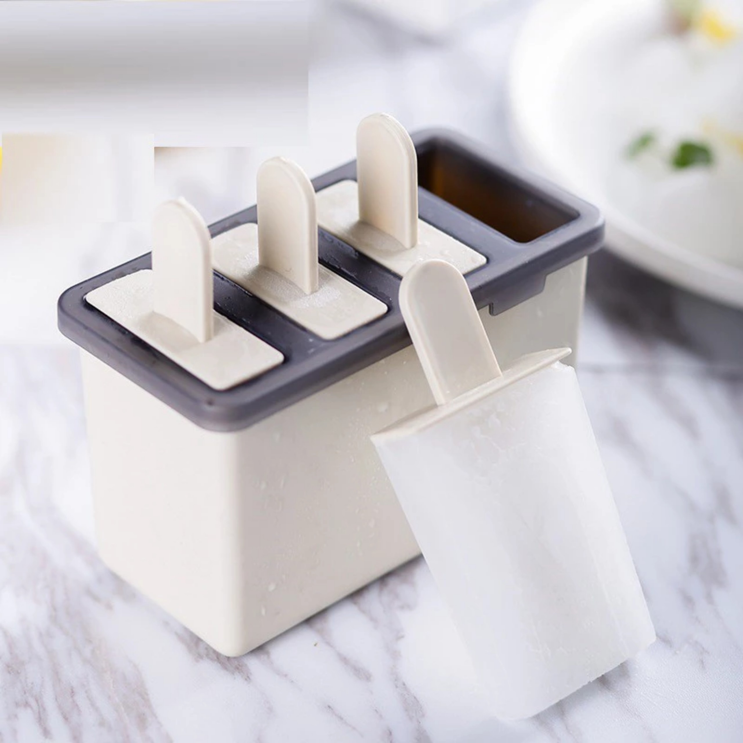 KHUÔN LÀM KEM 4 NGĂN