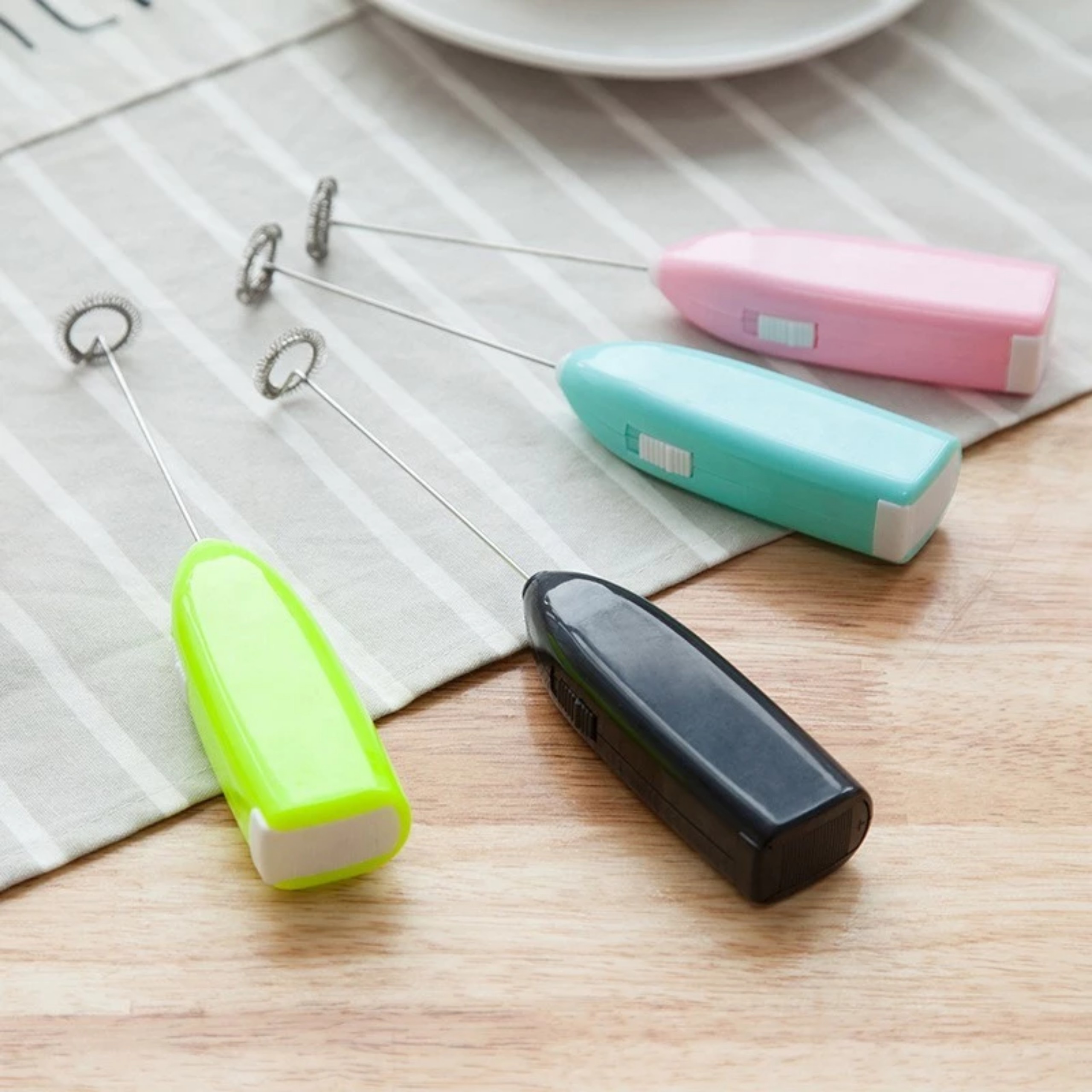 MÁY ĐÁNH TRỨNG, CAFE BỌT BIỂN CẦM TAY MINI