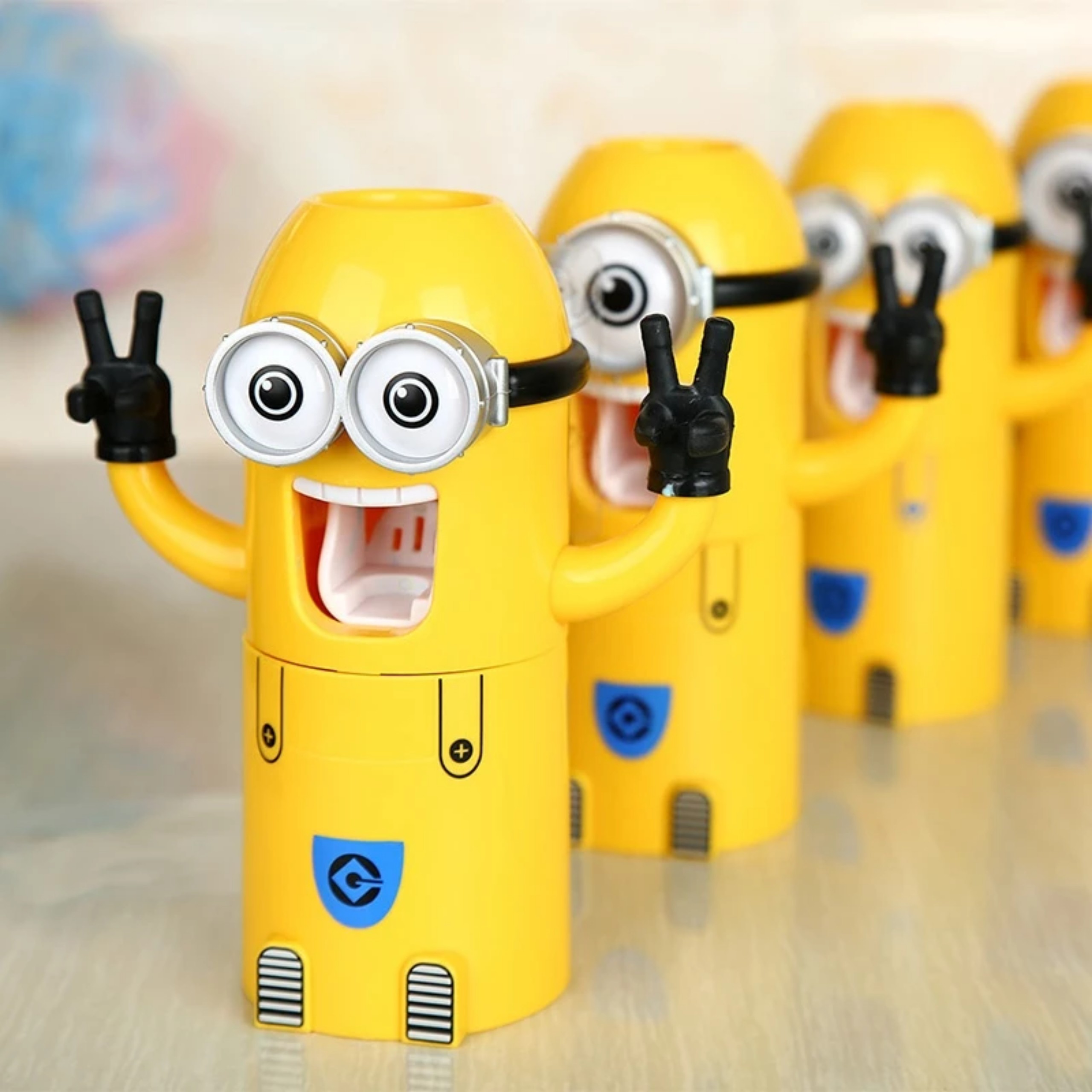 DỤNG CỤ LẤY KEM ĐÁNH RĂNG TỰ ĐỘNG MINION