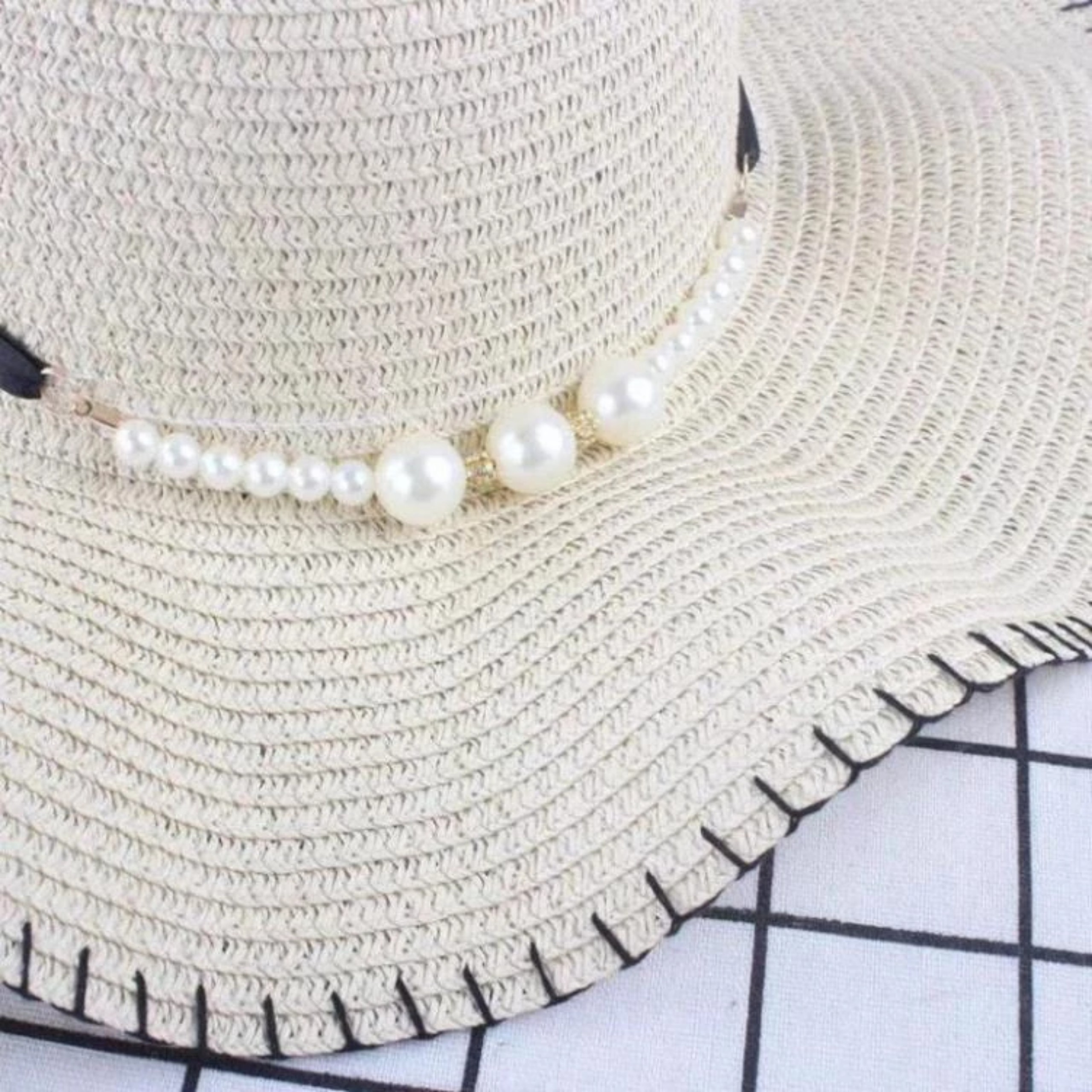 NÓN CỐI ĐI BIỂN ĐÍNH HỘT