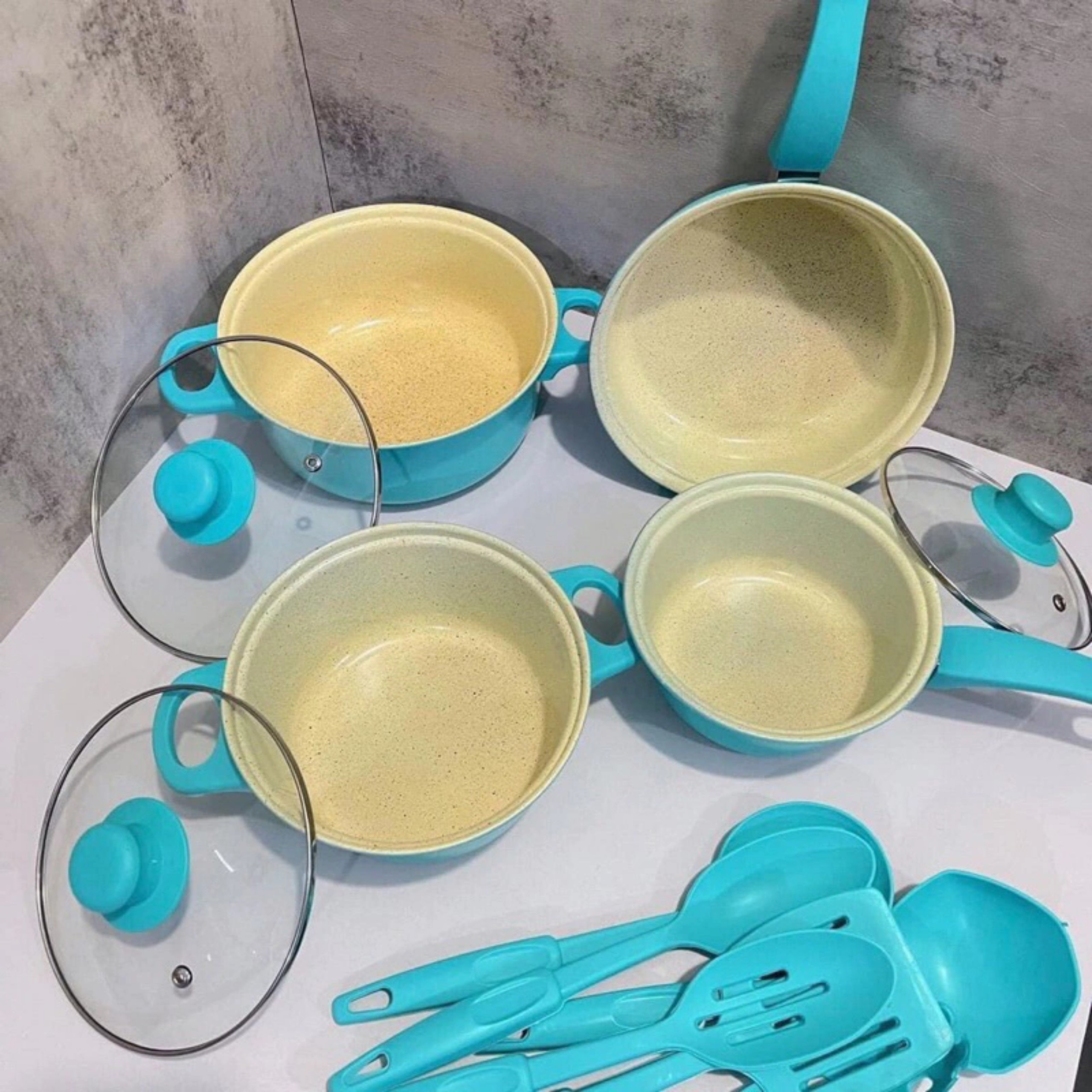 BỘ NỒI KÈM CHẢO 13 CHI TIẾT MÀU XANH DƯƠNG