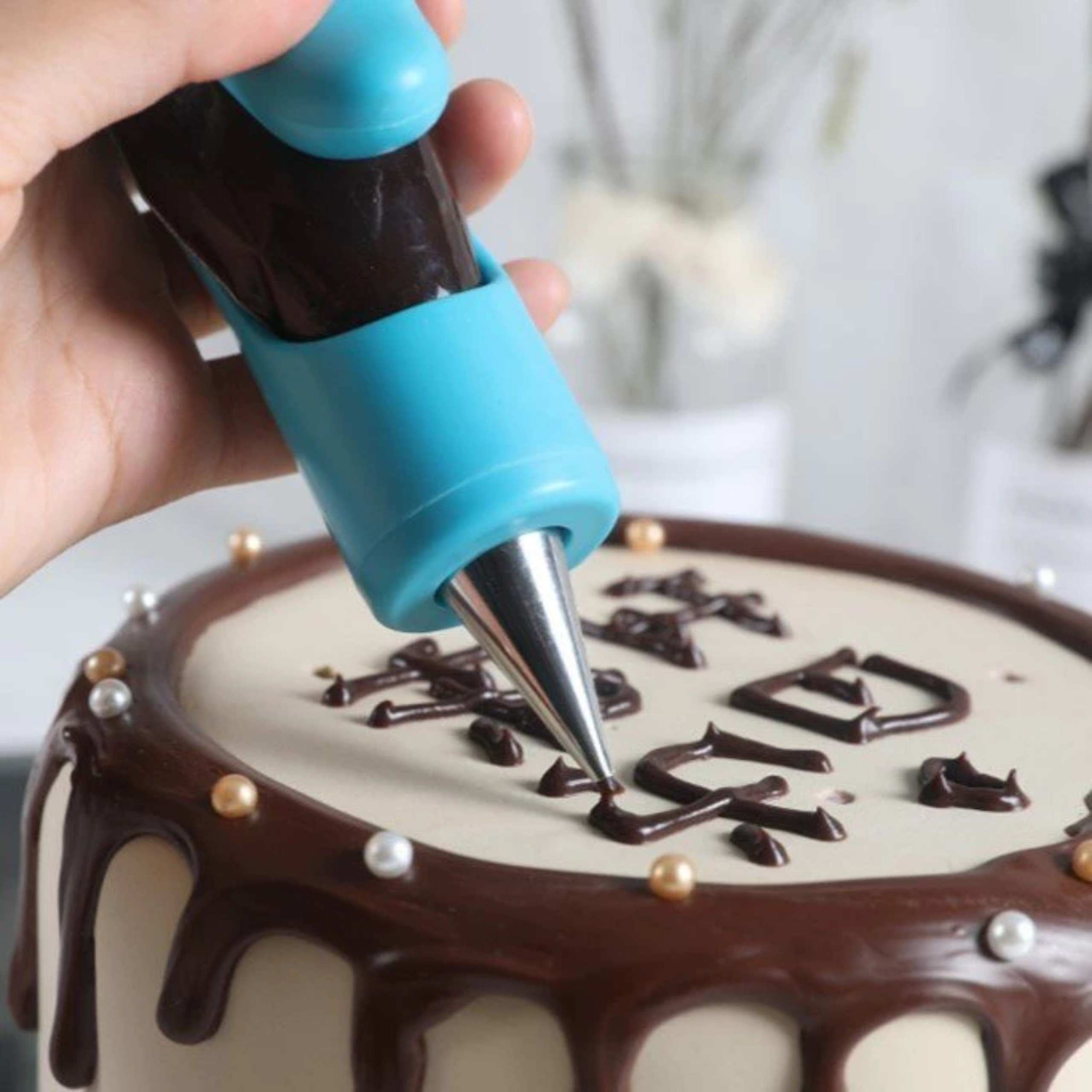 ĐUI BẮT KEM LÀM BÁNH