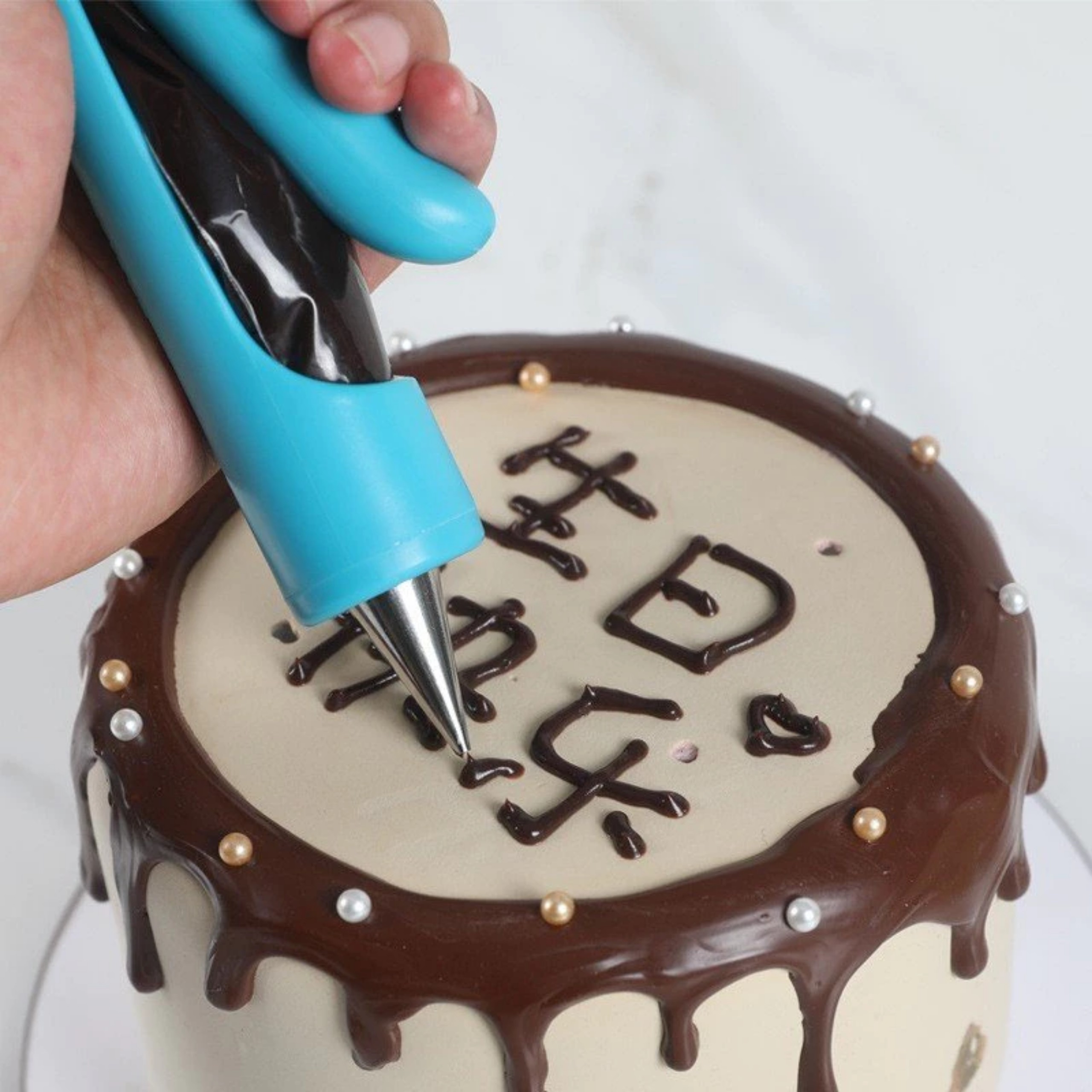 ĐUI BẮT KEM LÀM BÁNH