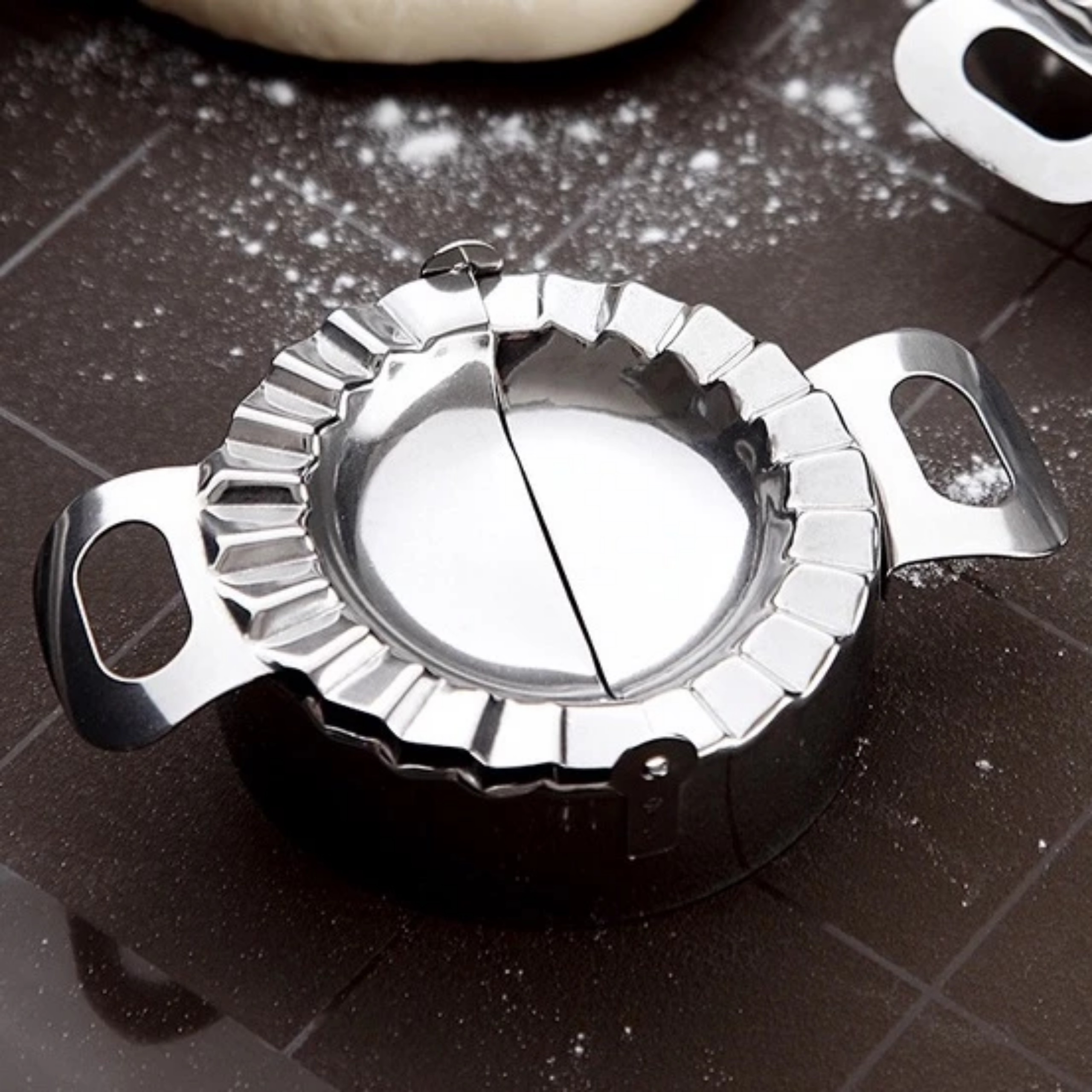 DỤNG CỤ LÀM BÁNH XẾP INOX