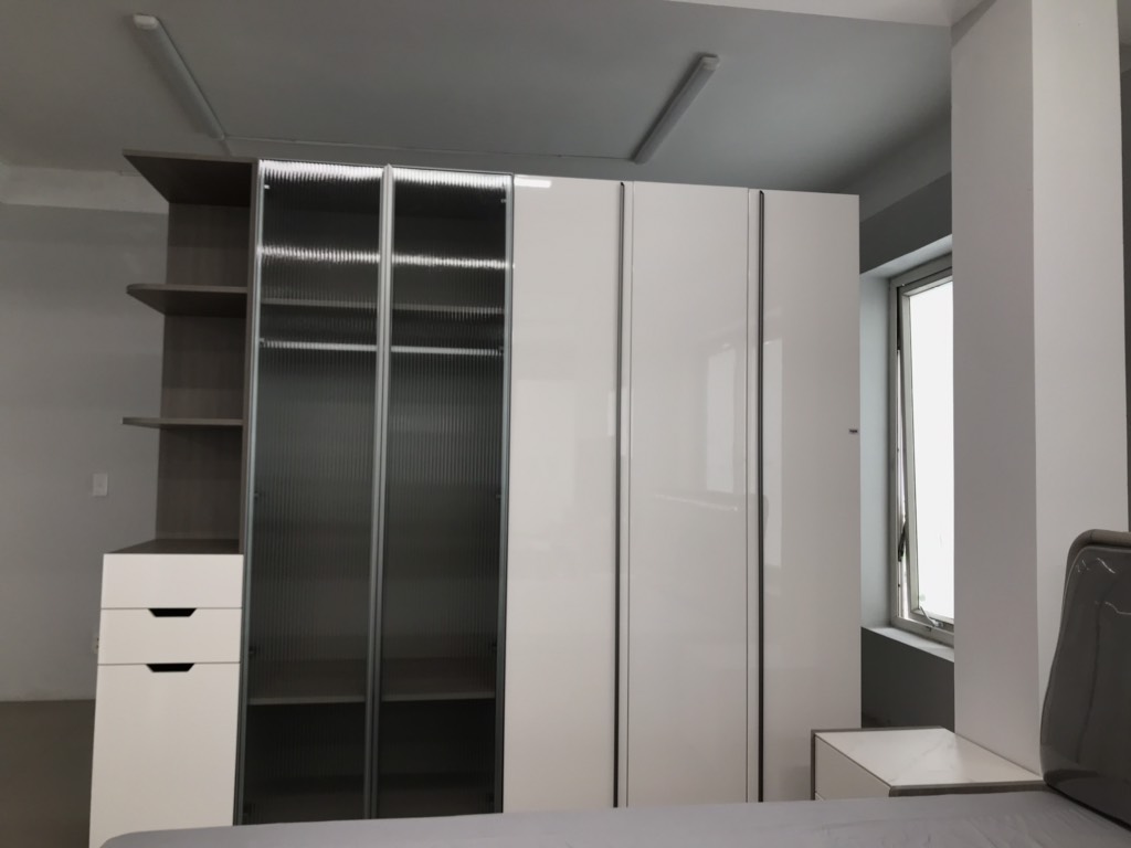 Tủ áo nhập khẩu cao cấp 6 cánh 17-13YG