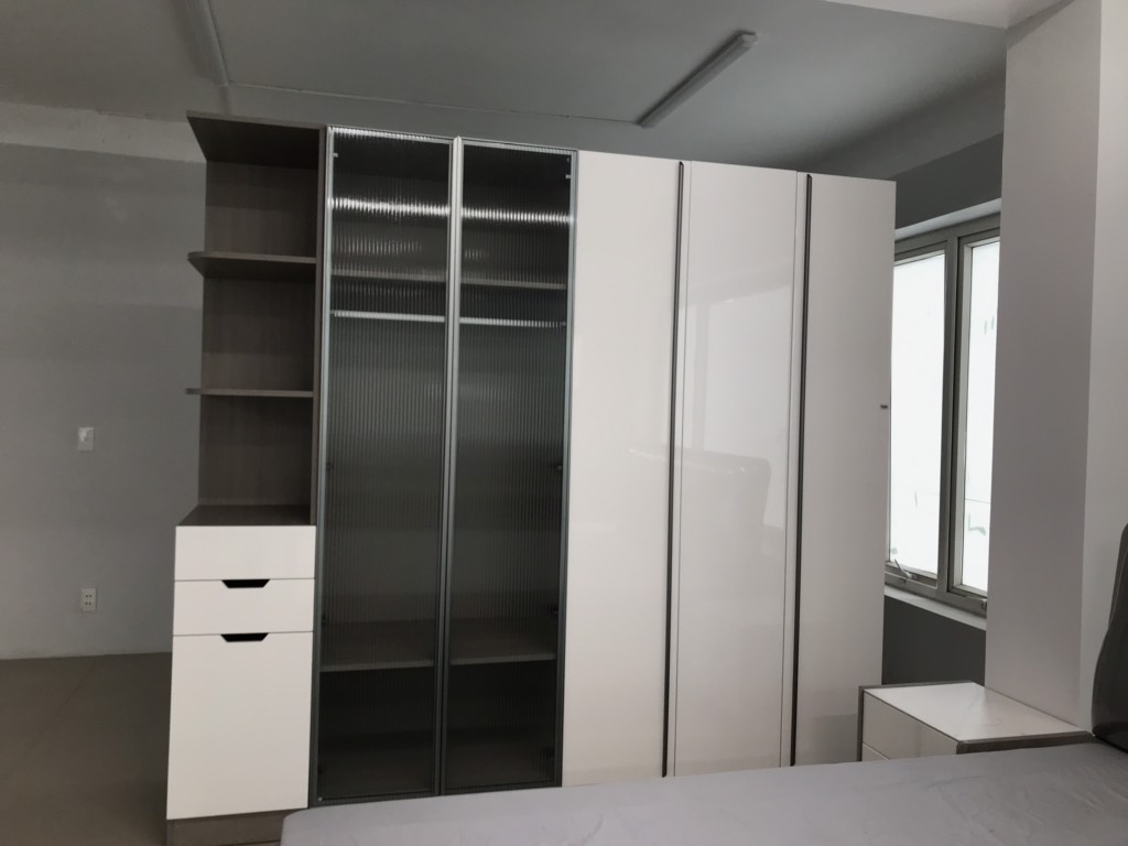 Tủ áo nhập khẩu cao cấp 6 cánh 17-13YG