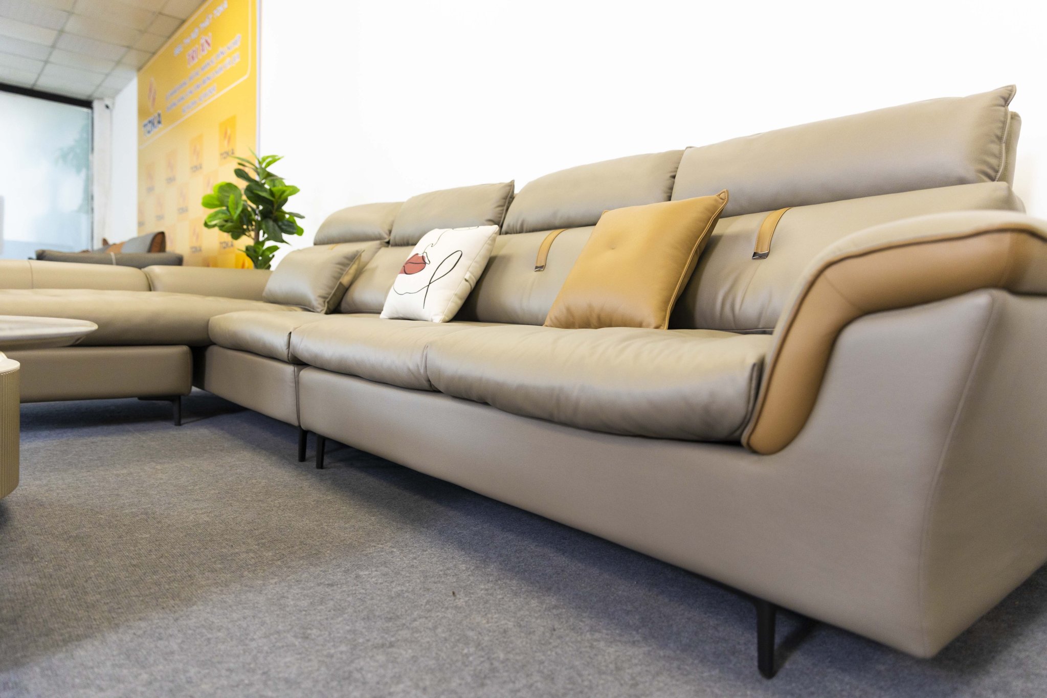 Sofa Toka SE 8905b