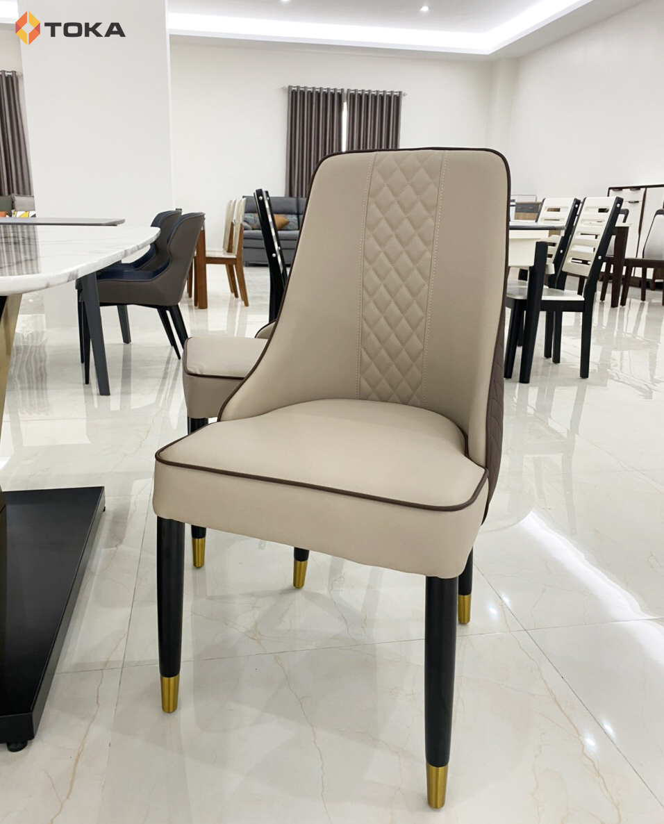 Bộ bàn ăn nhập khẩu 6626