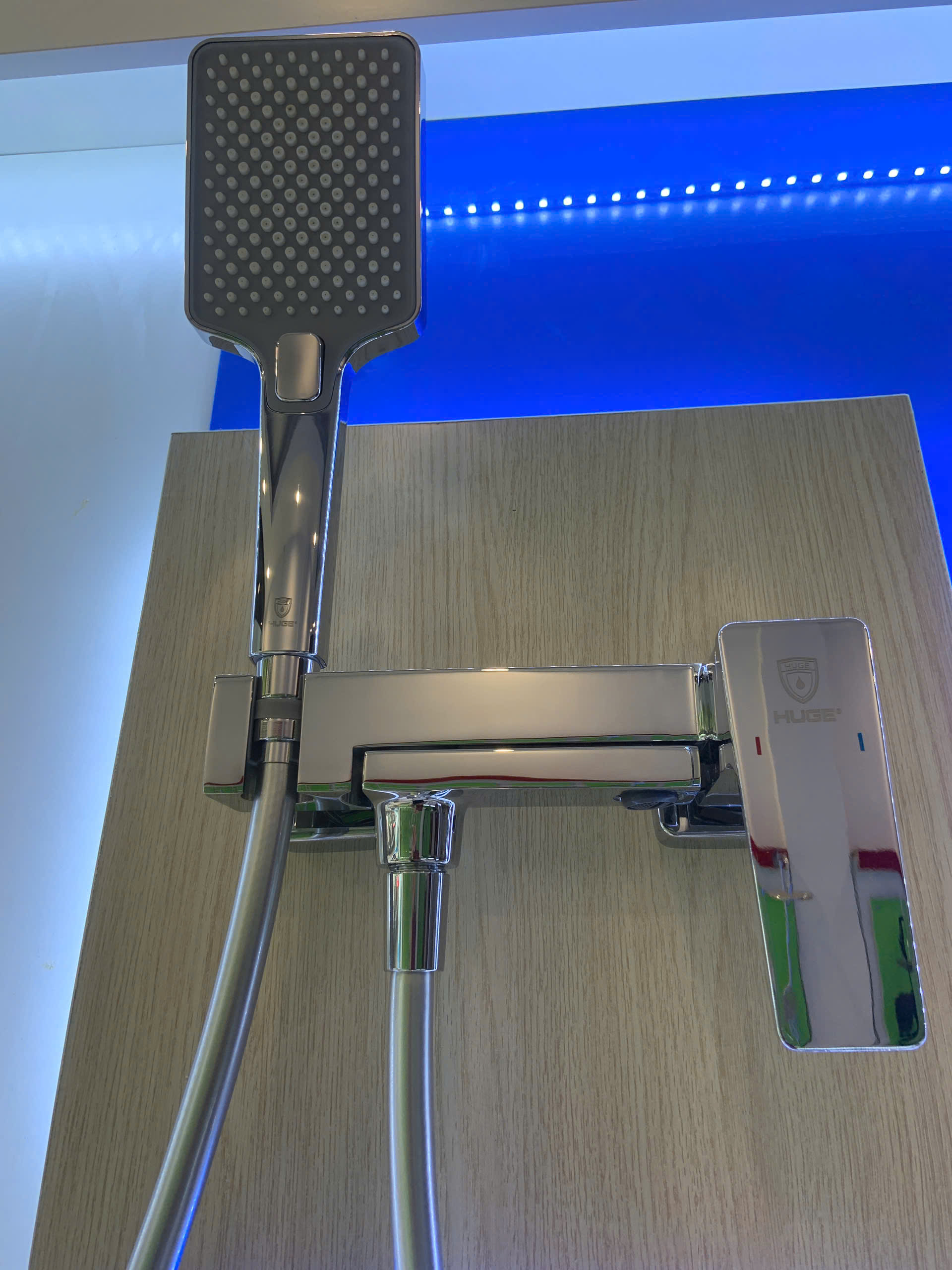 SEN TẮM LAMBERT ECO H-2900S