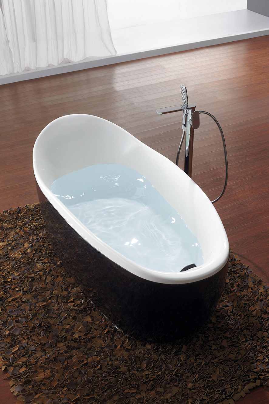 Bồn tắm Bravat B25824TW-1W