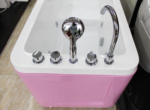 Bồn tắm massage Laiwen W-3141
