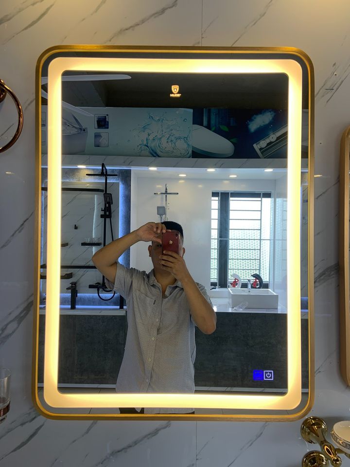 Gương LED ĐỨNG H-GLE02KG