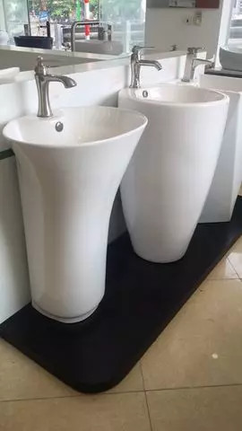 Chậu lavabo chân đứng Moonoah MN-B521