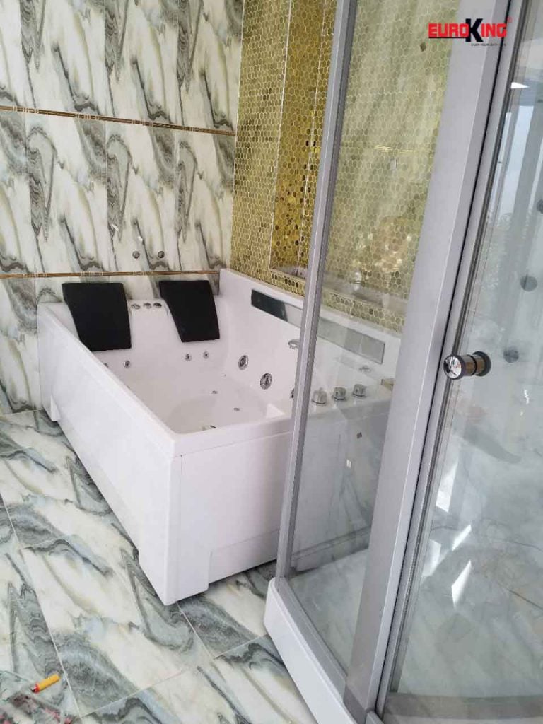 Bồn tắm massage Euroking EU-6154D