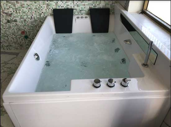 Bồn tắm massage Euroking EU-6154D