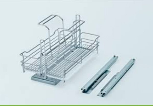 Giá chai lọ dưới chậu rửa FS SOB200SPN