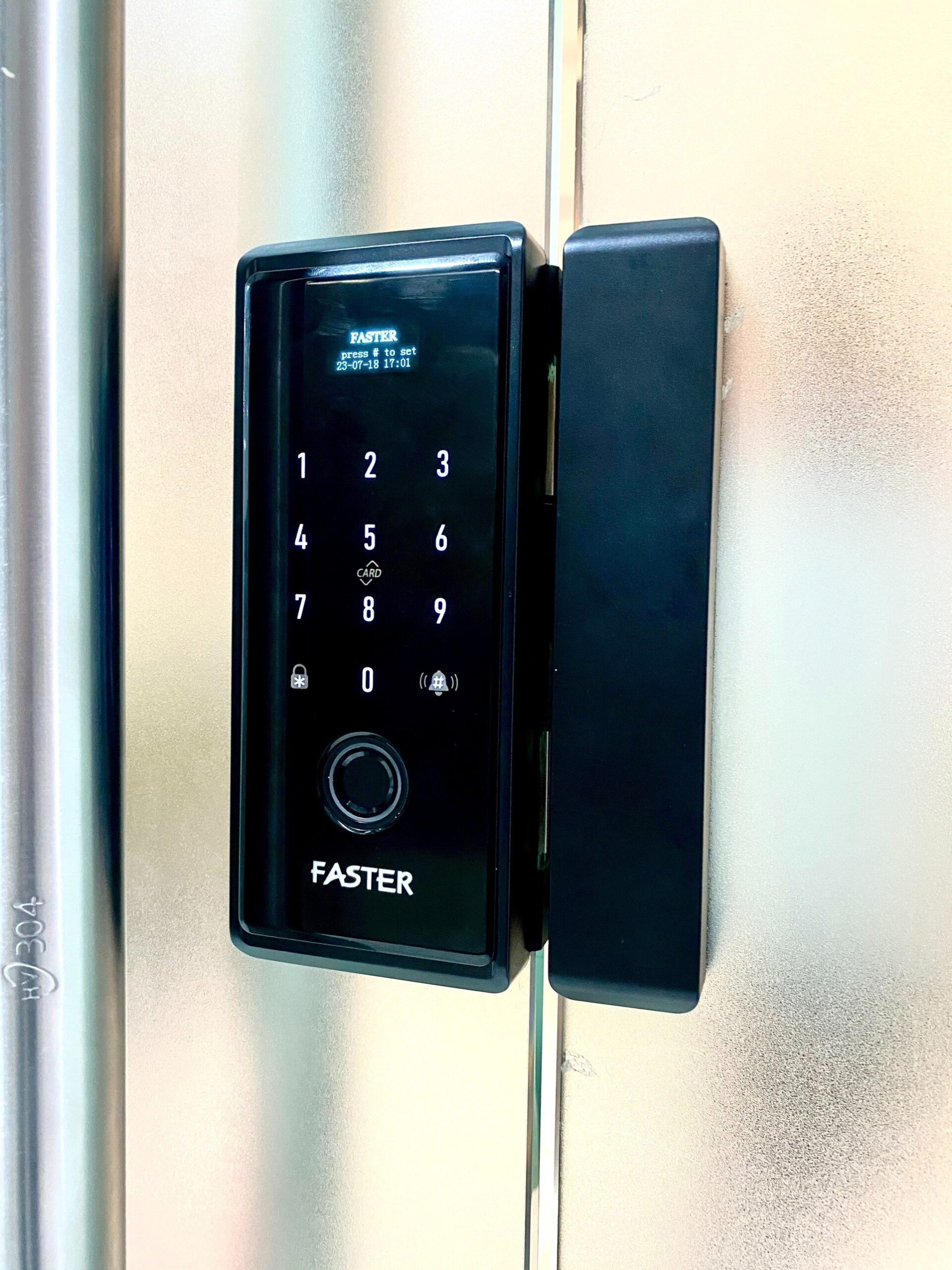 Khoá vân tay cửa kính FSG01 BL