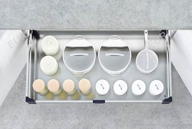 Giá xoong nồi hộp 2 lớp đáy âm tủ EUROGOLD EU131600