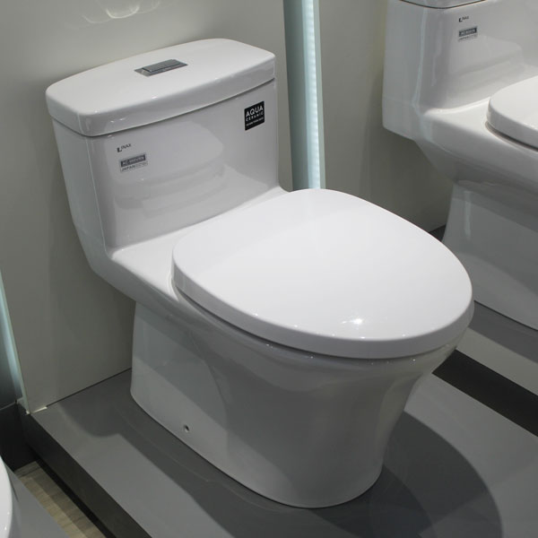 Bồn cầu Inax AC-900VRN 1 khối xả nhấn