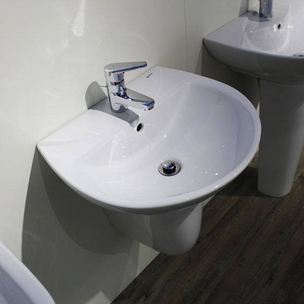 Chậu rửa chân lửng Inax L-285V+L-288VC (Màu trắng)