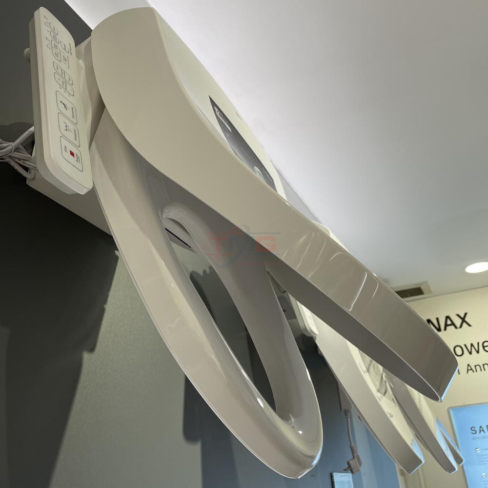 Nắp rửa bồn cầu INAX CW-H18VN