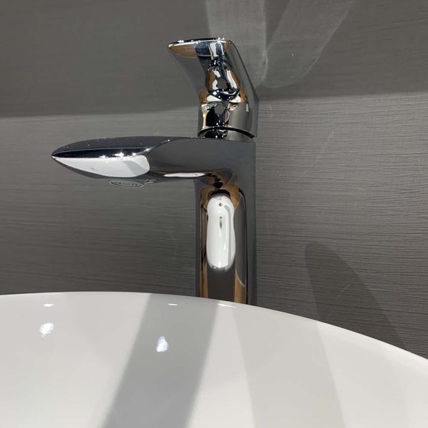 Vòi Lavabo Nóng Lạnh TOTO TLG04307V