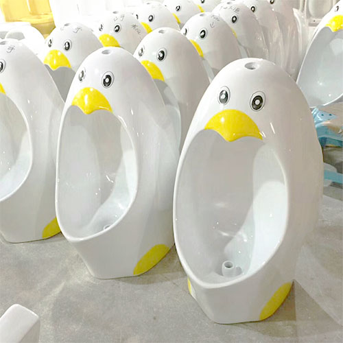 Bồn tiểu trẻ em HM KID 04