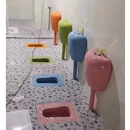 Xí xổm trẻ em nhiều màu sắc