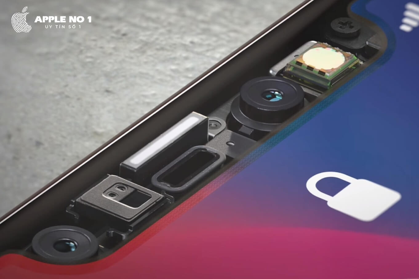 Face ID dưới màn hình được giới thiệu và thiết bị đầu tiên sở hữu nó