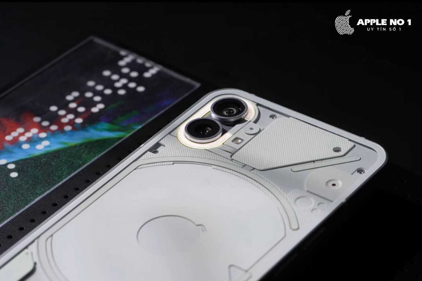 Nothing Phone (1) Lite sắp ra mắt?